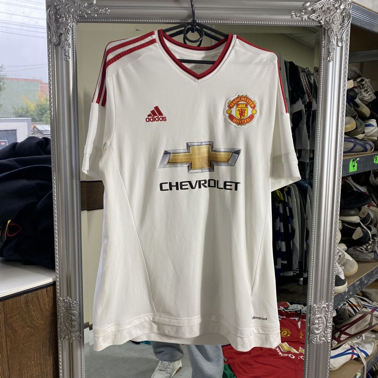 Adidas Adidas Manchester United Jersey Away Kit Size US L / EU 52-54 / 3 - 1 Thumbnail