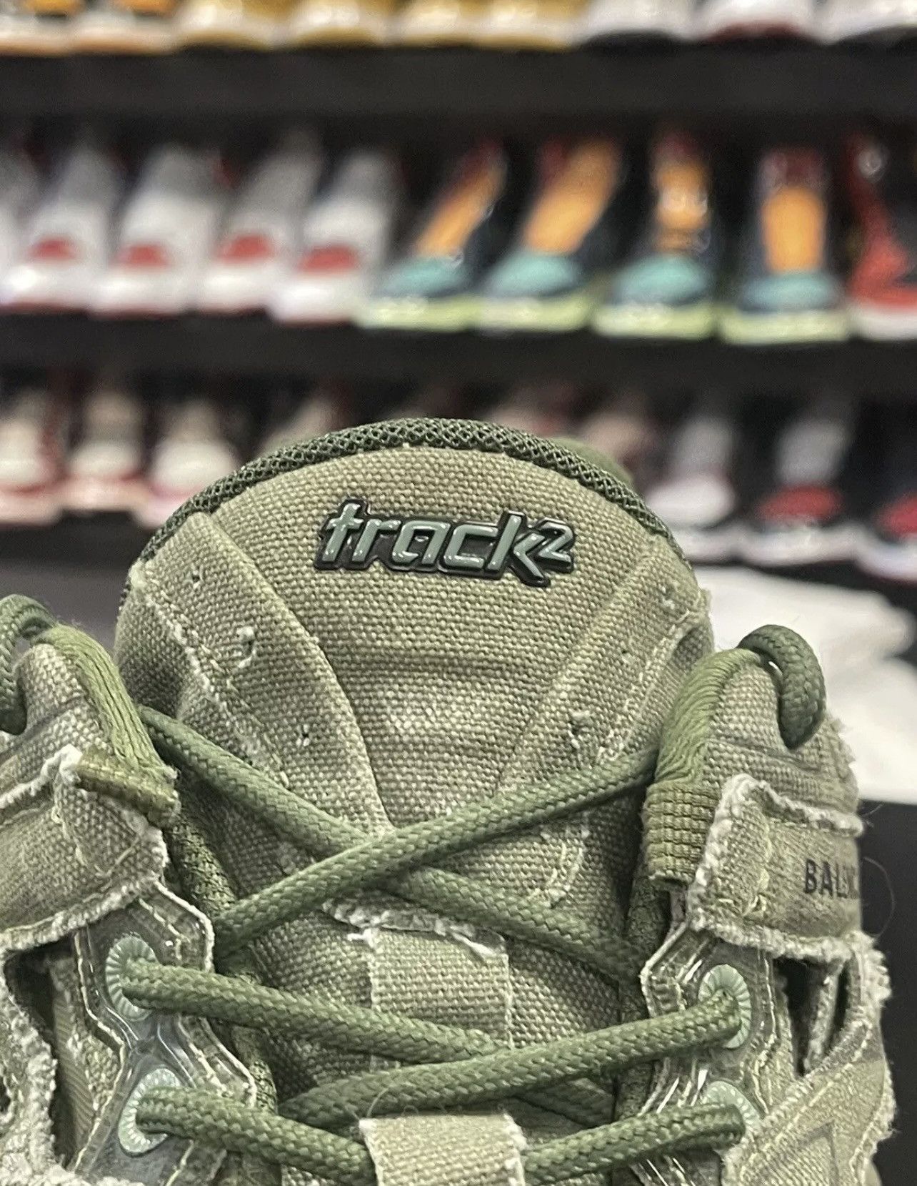 Balenciaga Size 13 - Balenciaga Track2 Sneakers Khaki Green 46EU Size US 13 / EU 46 - 10 Thumbnail