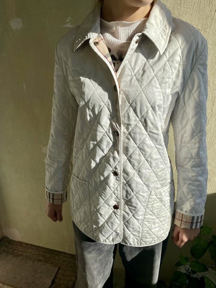 Burberry × Vintage Burberry quilted women’s jacket Size S / US 4 / IT 40 - 3 Thumbnail