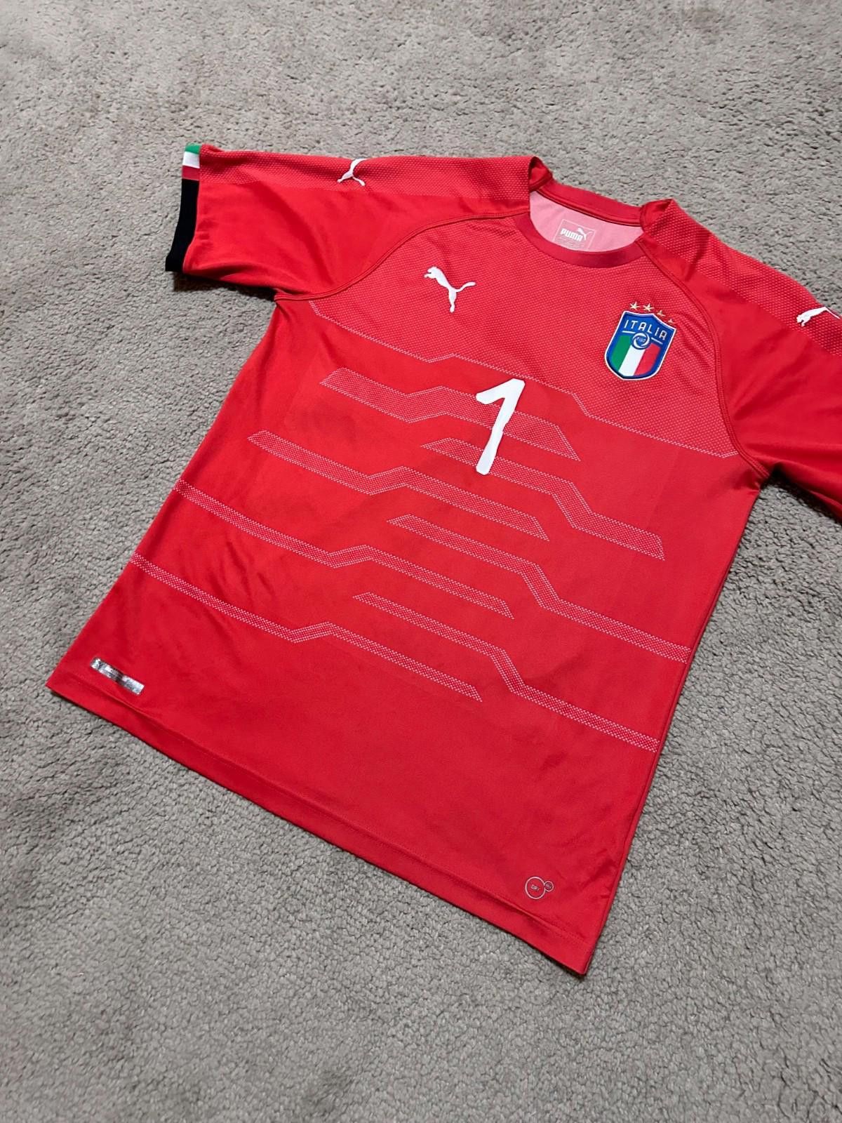 Puma ITALY NATIONAL TEAM 2021 2022 GOALKEEPER JERSEY SHIRT PUMA S Size US L / EU 52-54 / 3 - 2 Thumbnail