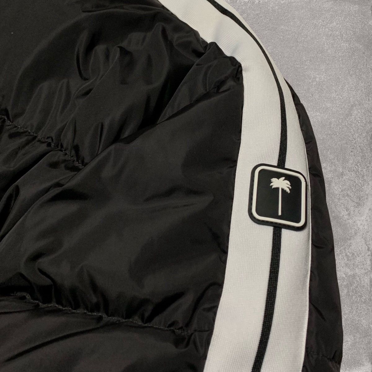 Palm Angels Palm Angels Small Puffer Jacket Black Classic Size US S / EU 44-46 / 1 - 3 Thumbnail
