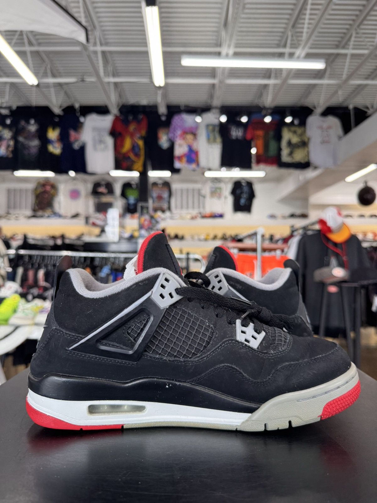 Jordan Brand Air Jordan 4 Bred Size 7Y (2019) Size US 7 / EU 40 - 3 Thumbnail