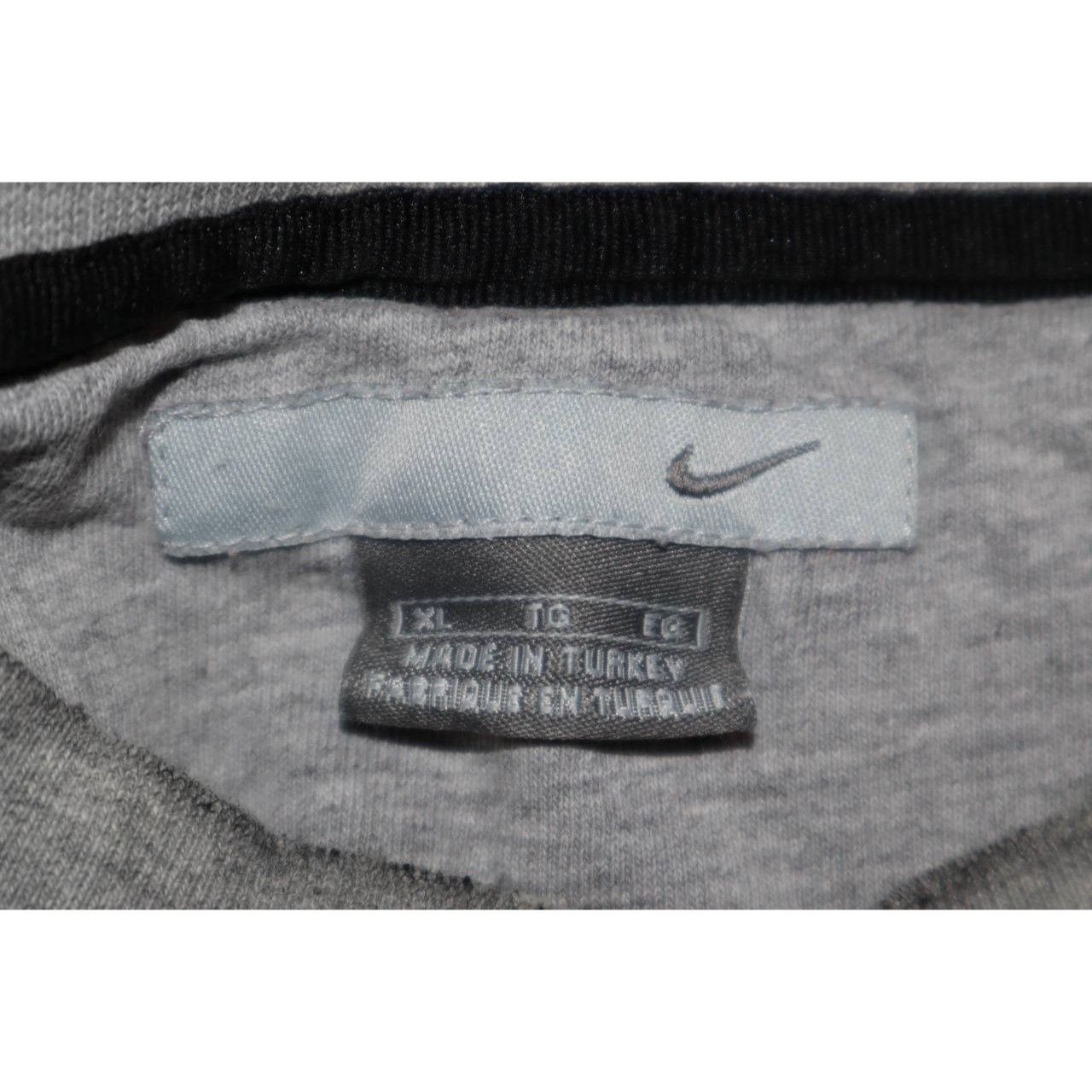 Nike Vintage Nike Men's XL Gray Crewneck Sweatshirt Cotton Fleece Size US L / EU 52-54 / 3 - 3 Thumbnail
