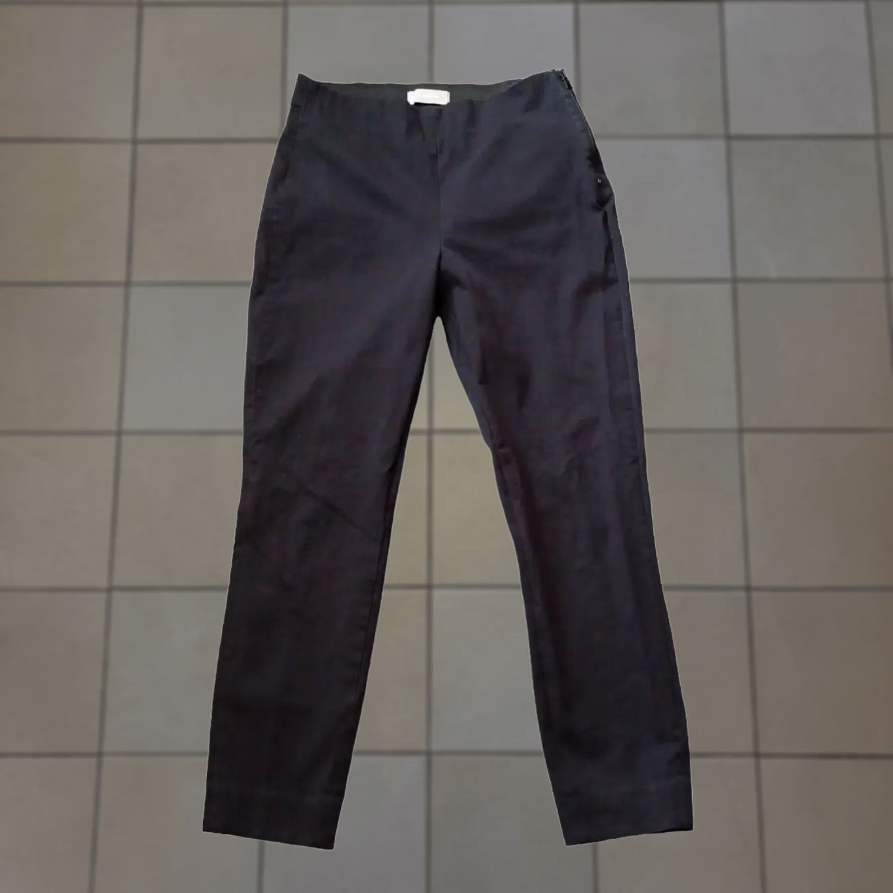 Everlane Everlane Pants Womens 6 Black Tapered Side Zip Career Work Stretchy Cotton Blend Slim Ankle Modern Womens Size 28" / US 6 / IT 42 - 1 Thumbnail