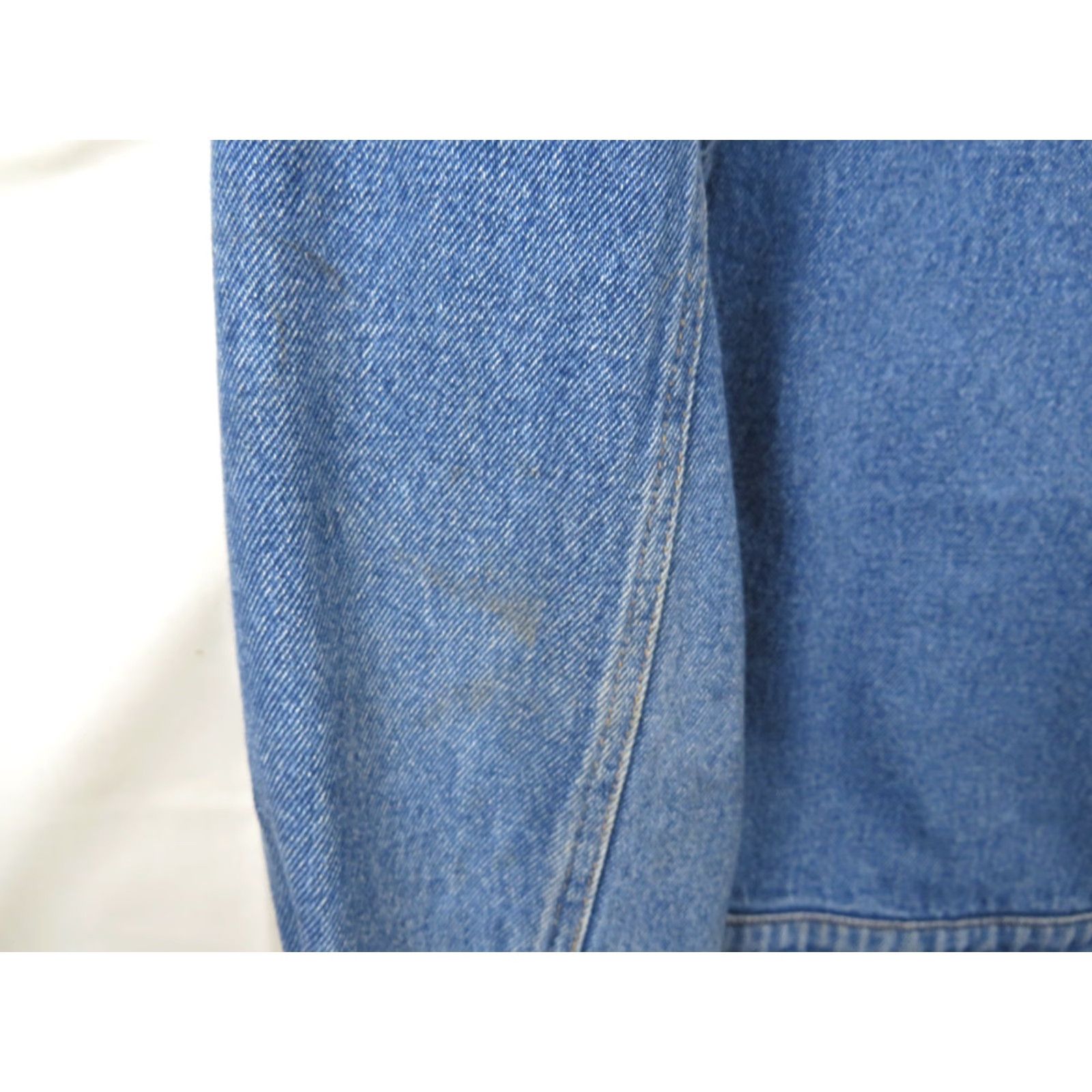 Wrangler VINTAGE Wrangler Hero Distressed Denim Jean Jacket Blue Large Regular Mens Jacket Size US 33 - 8 Thumbnail