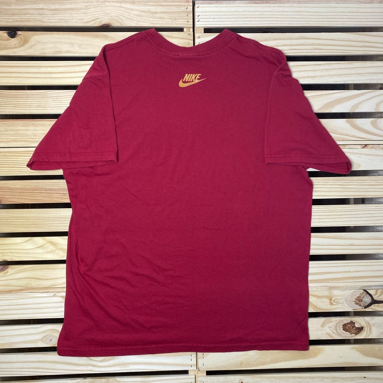 Nike Vintage Nike Air Burgundy Tee Size XL Size US XL / EU 56 / 4 - 2 Thumbnail