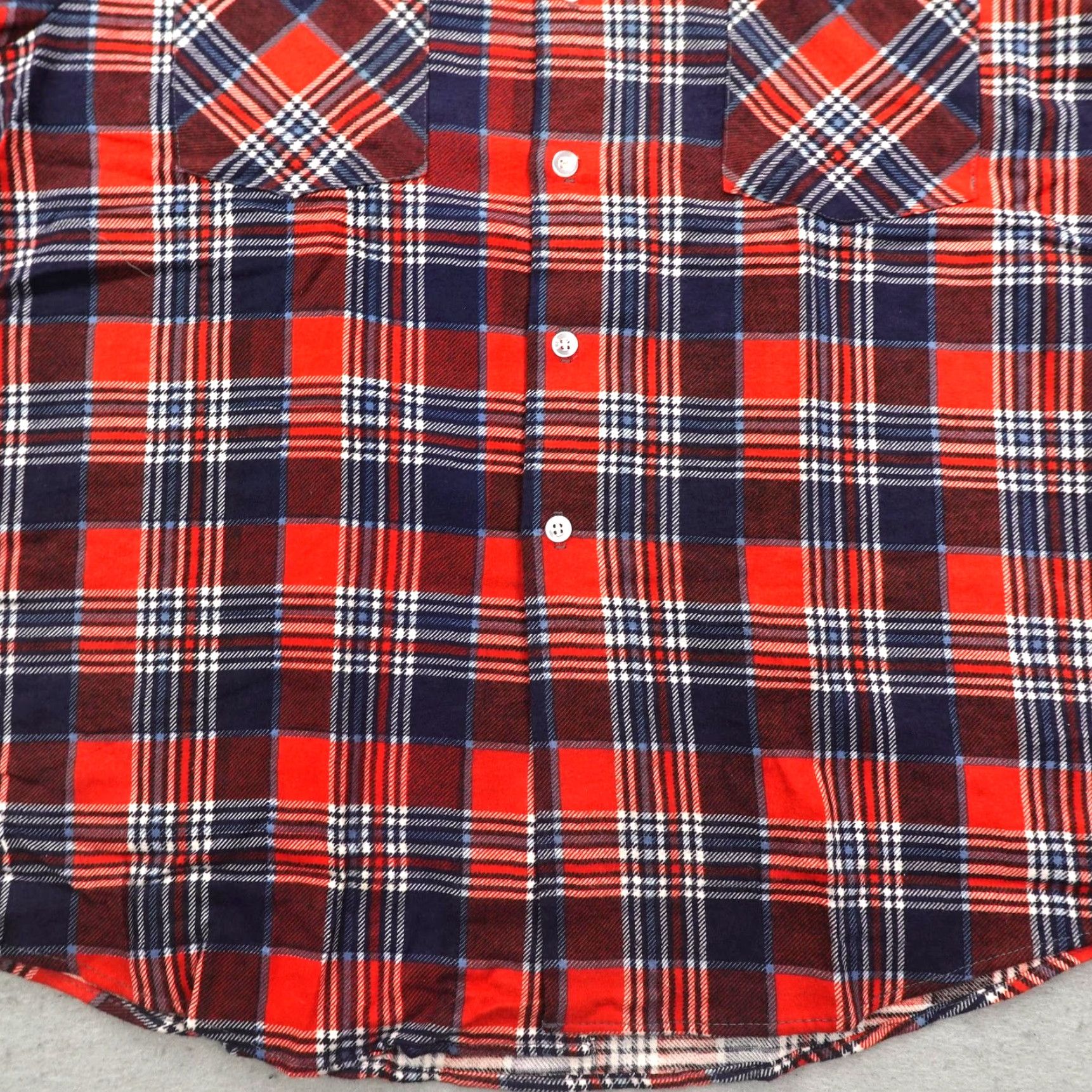 Vintage VINTAGE Kingsport Shirt Mens L Red Tartan Plaid Flannel Button-Up 90s Size US L / EU 52-54 / 3 - 3 Thumbnail
