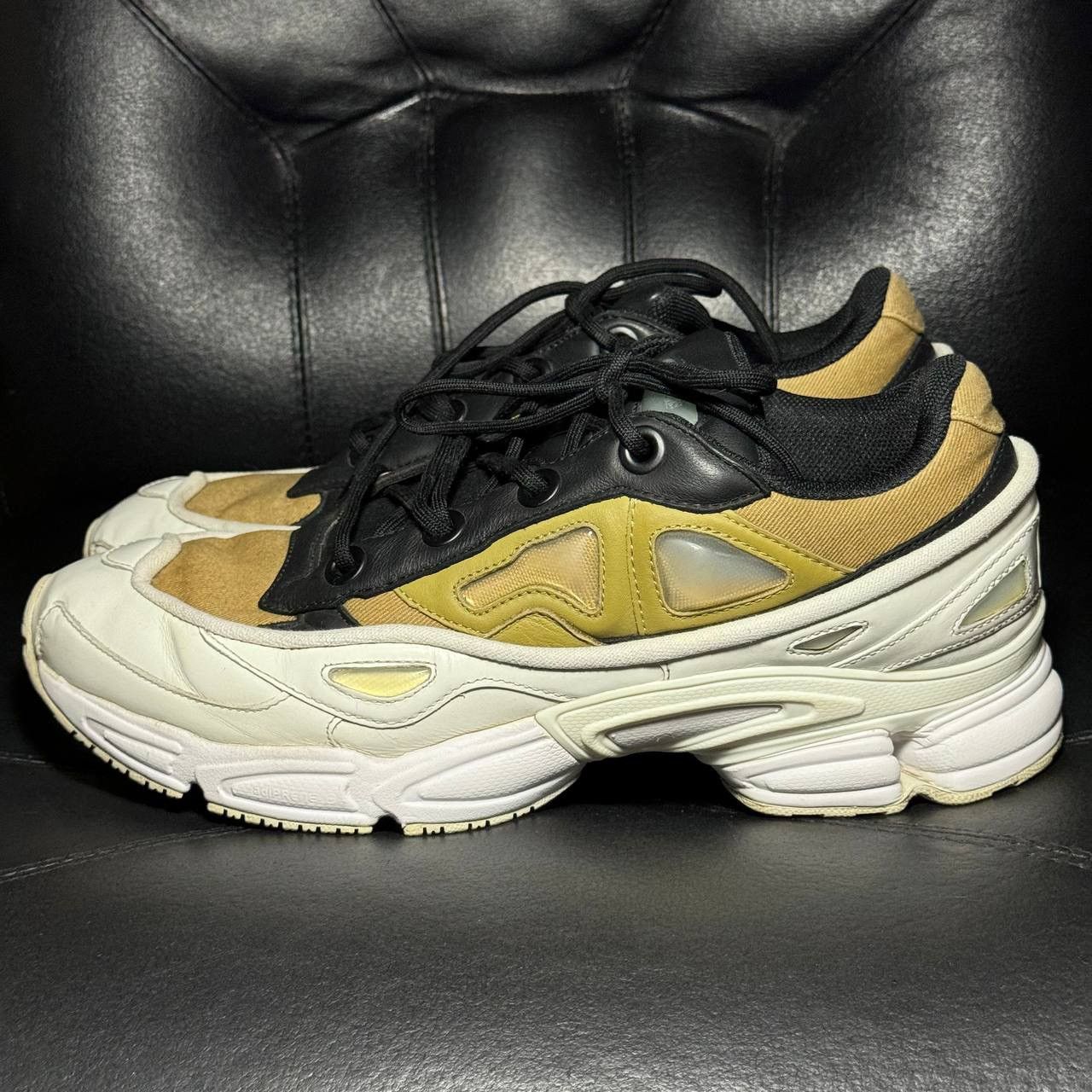 Adidas × Raf Simons 11us Adidas Raf Simons Ozweego Khaki Size US 11 / EU 44 - 3 Thumbnail