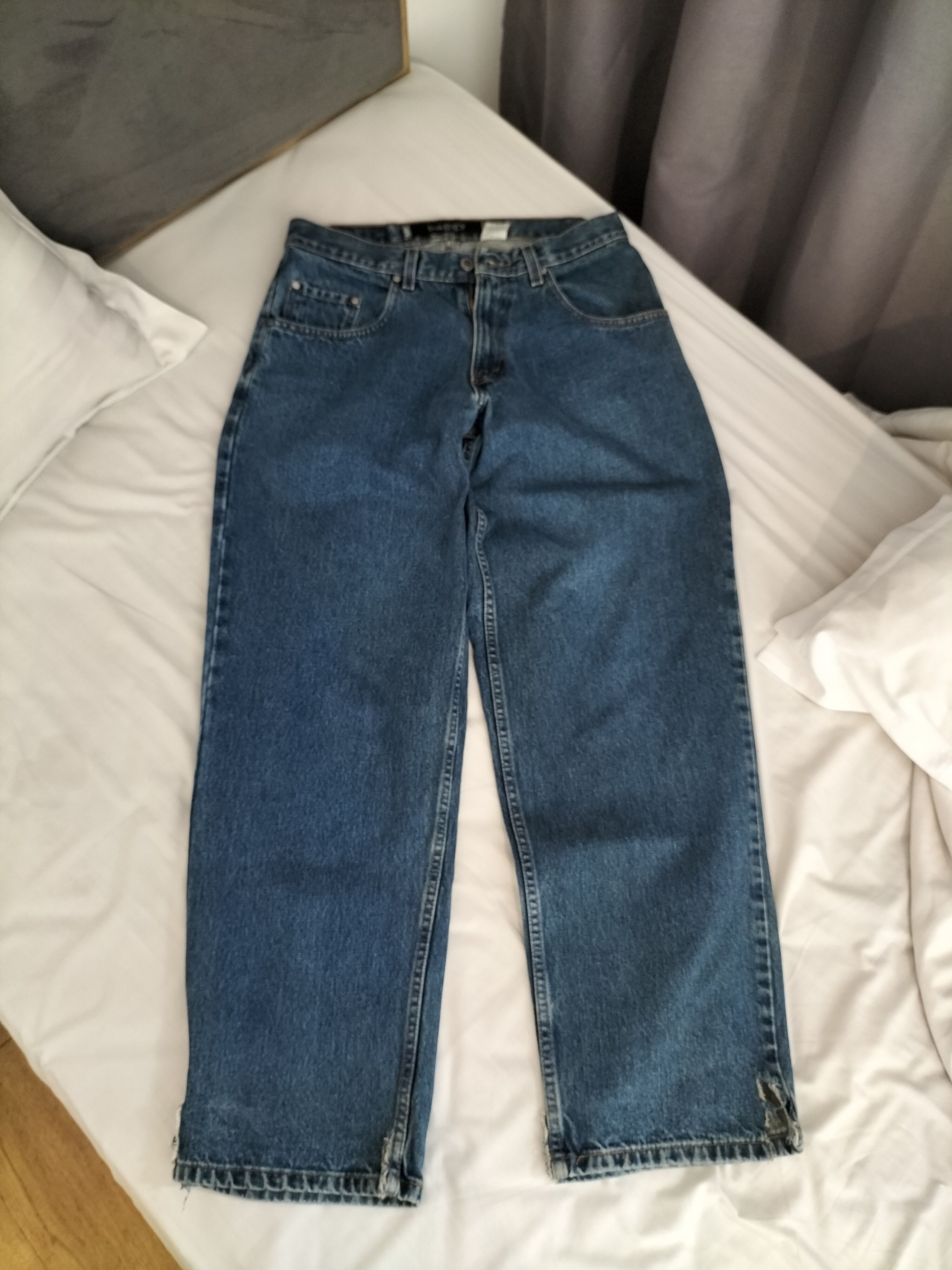 image of Crazy Vintage 90's Levis Silvertab Baggy Jeans in Blue Denim, Men's (Size 32)