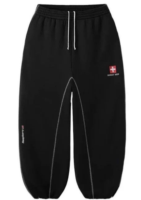 GV GALLERY BERRY MED SWEATS
