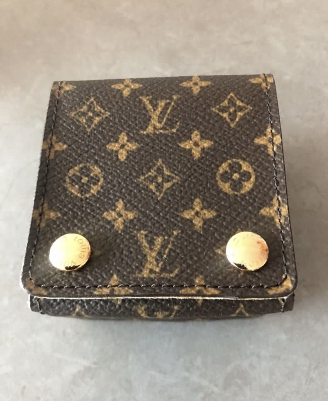 Louis Vuitton 🔥 Rare! Brand New Limited Edition Jewelry Pouch Size ONE SIZE - 3 Thumbnail