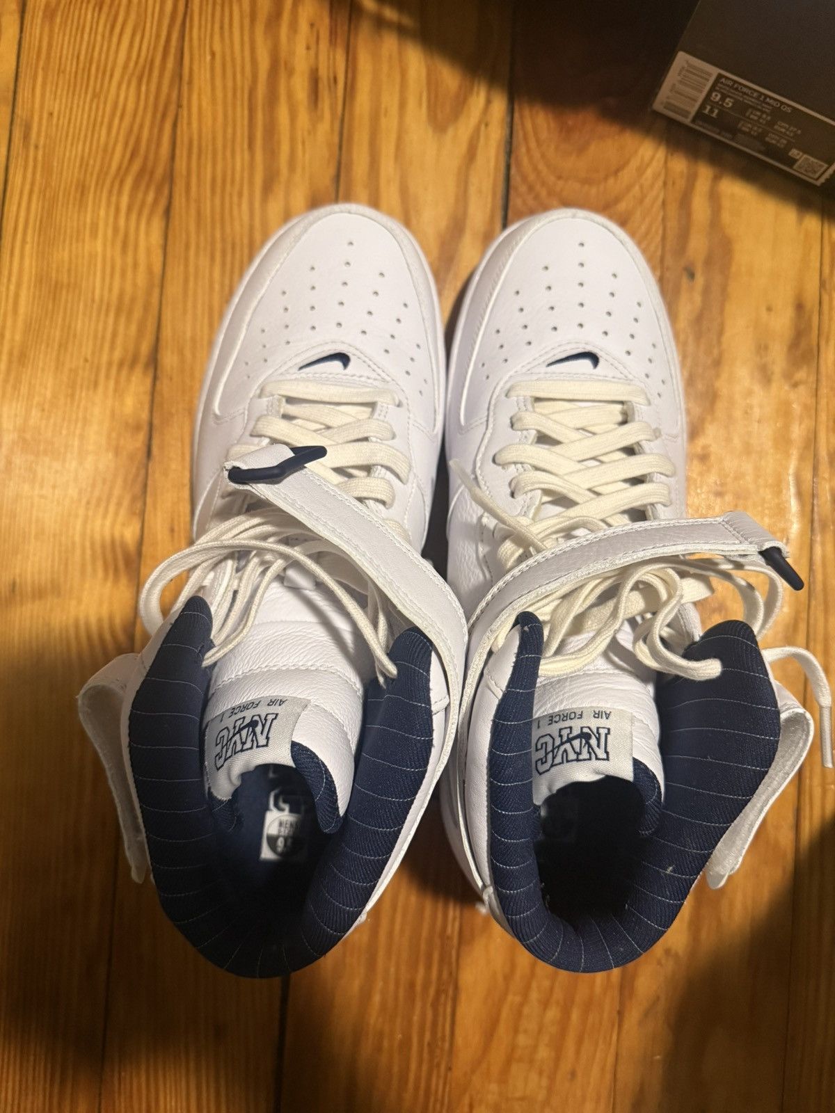 Nike Air force 1 mid qs Size US 9.5 / EU 42-43 - 5 Thumbnail