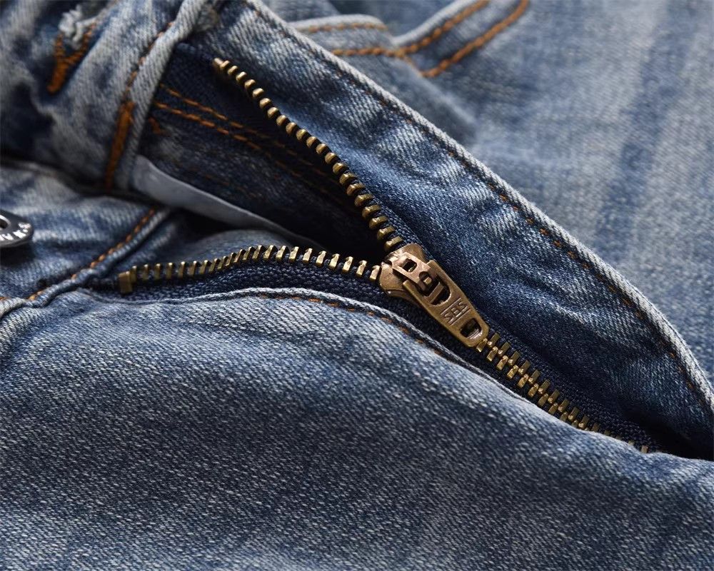 Japanese Brand × Vintage Men's Japanese loose casual vintage washed jeans Size US 34 / EU 50 - 4 Thumbnail