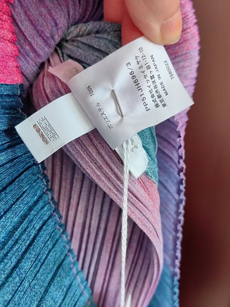 Issey Miyake Issey Miyake size:3 Pink rainbow Mosaic dress Size S / US 4 / IT 40 - 6 Thumbnail