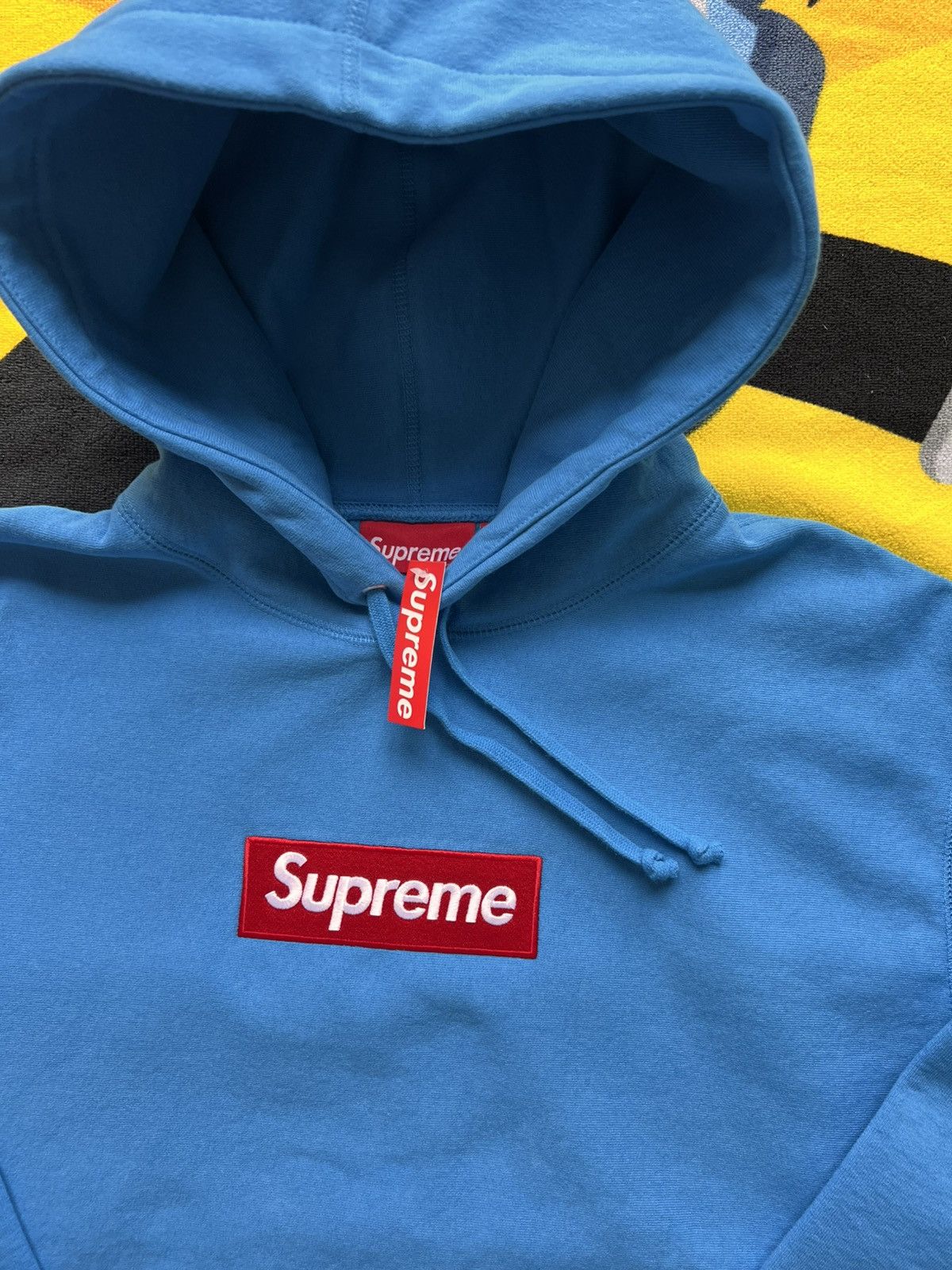 Supreme Supreme Box Logo Hooded Sweatshirt CYAN light blue navy sky Size US M / EU 48-50 / 2 - 5 Thumbnail