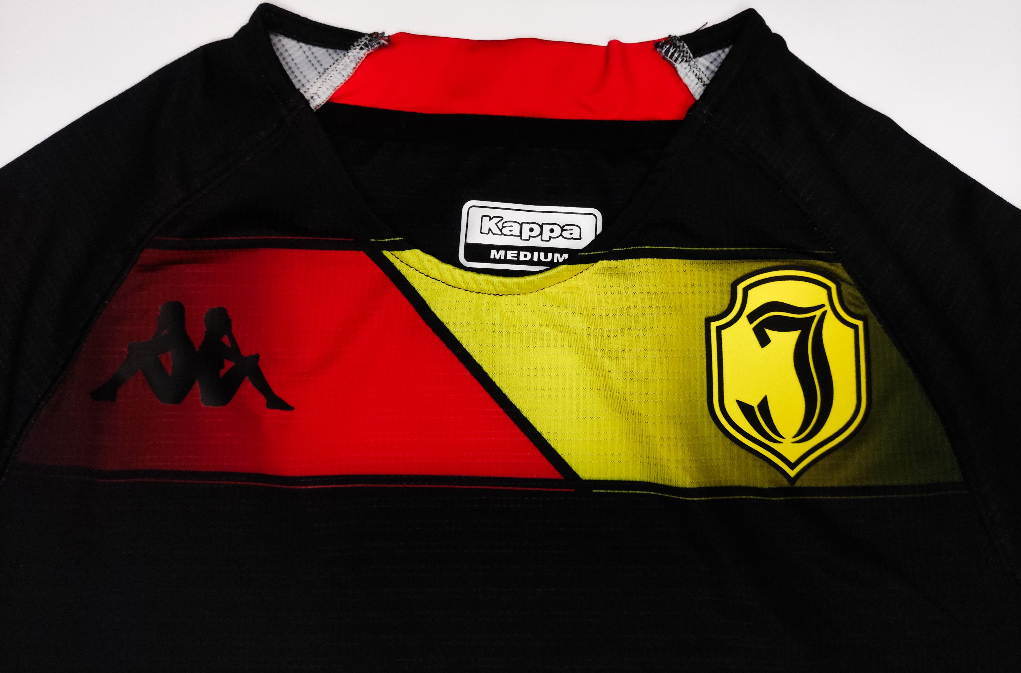 Kappa Jagiellonia Białystok 2022 2023 Kappa Third Shirt Kit Jersey Size US M / EU 48-50 / 2 - 6 Thumbnail