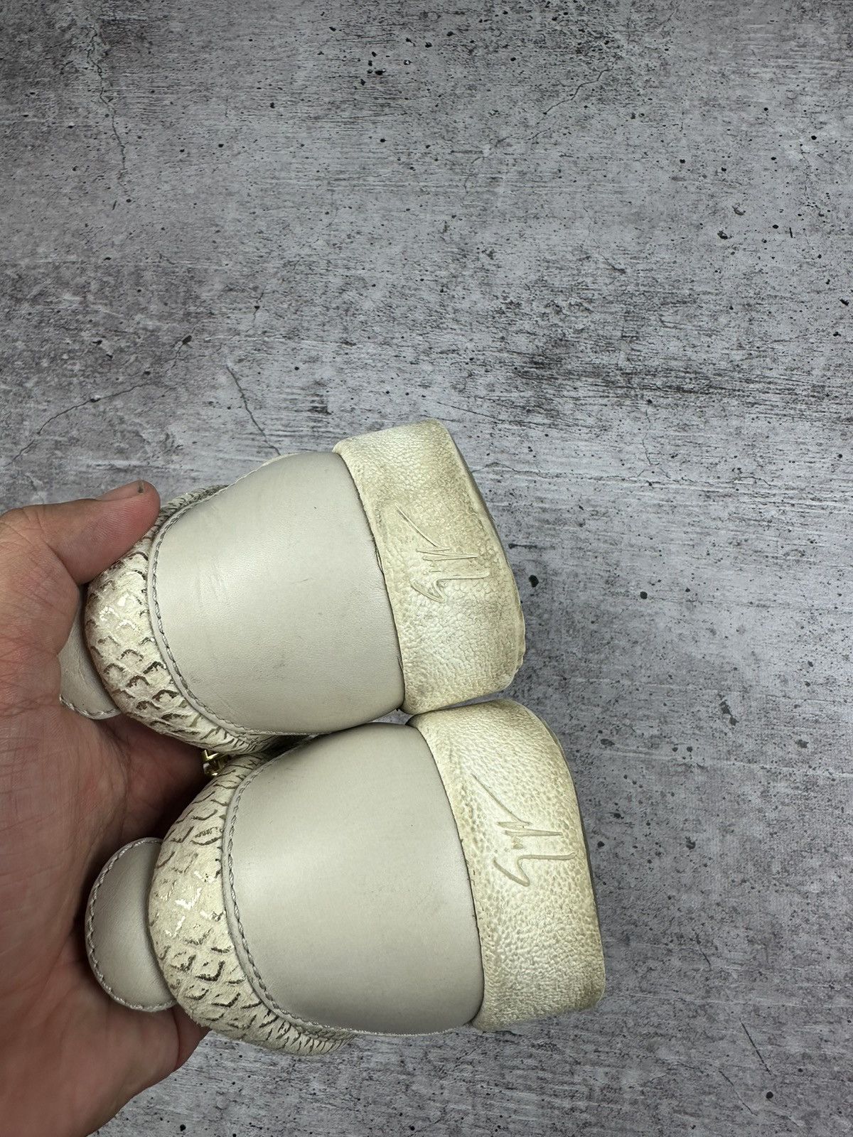 Giuseppe Zanotti Women's Giuseppe Zanotti Leather Sneakers Size US 7.5 / IT 37.5 - 6 Thumbnail