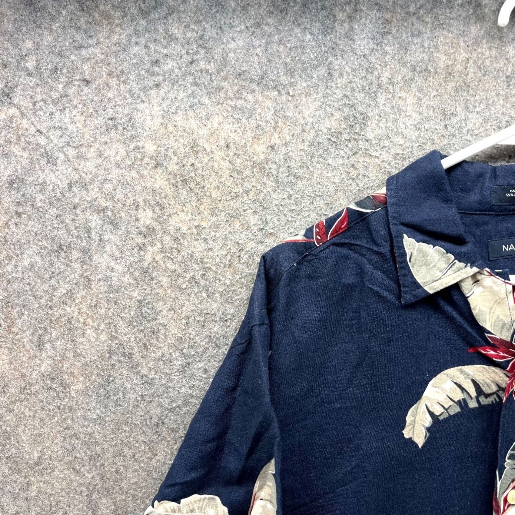 Nautica VINTAGE Nautica Shirt Mens Medium Blue Red Button Down Floral Linen Hawaiian Camp Vtg Size US M / EU 48-50 / 2 - 6 Thumbnail