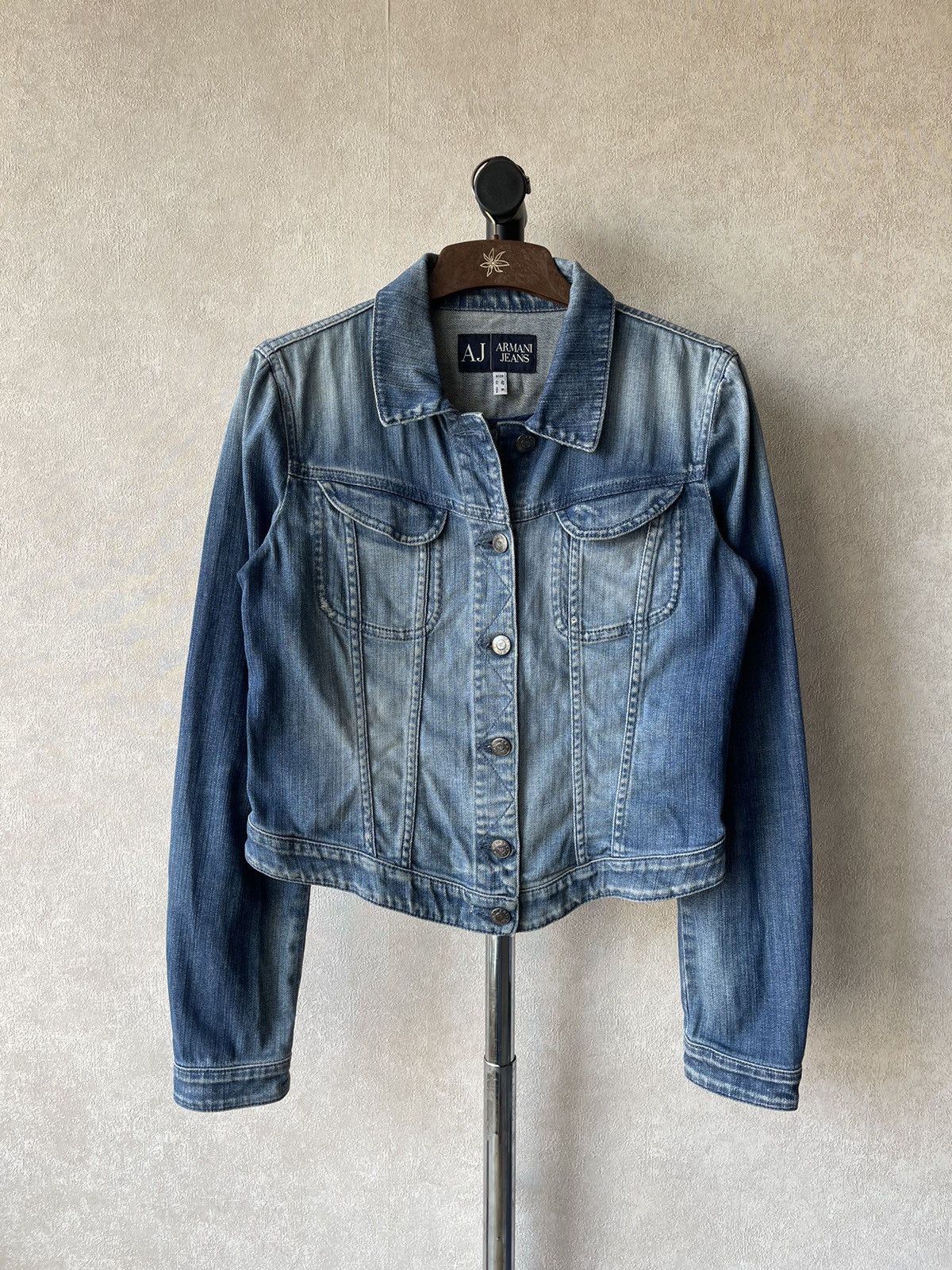 Armani Vintage Armani Jeans Pocket Distressed Denim Jacket y2k Size M / US 6-8 / IT 42-44 - 1 Thumbnail