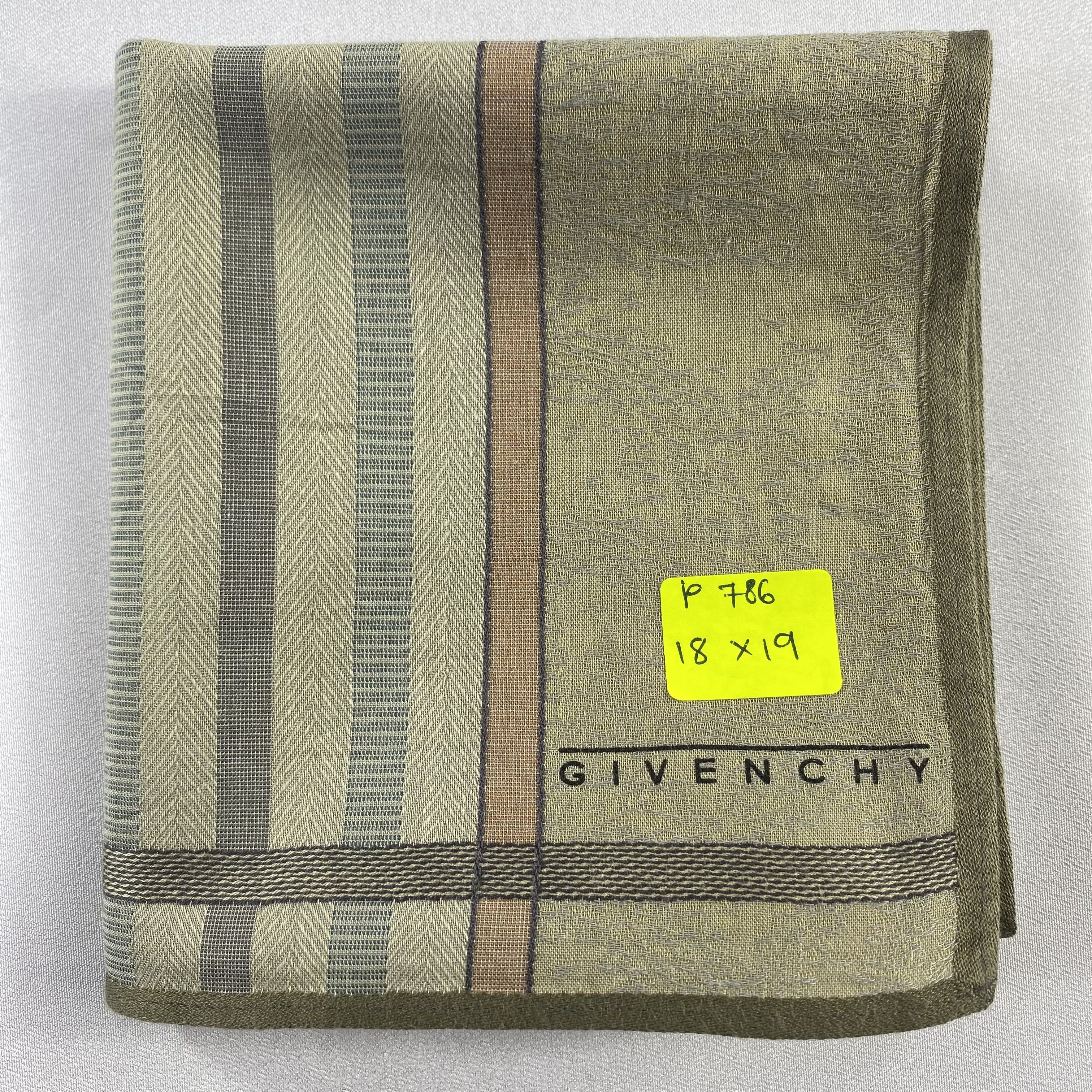 Vintage Givenchy Bandana/ Handkerchief / Neckerchief-P786 Size ONE SIZE - 5 Thumbnail