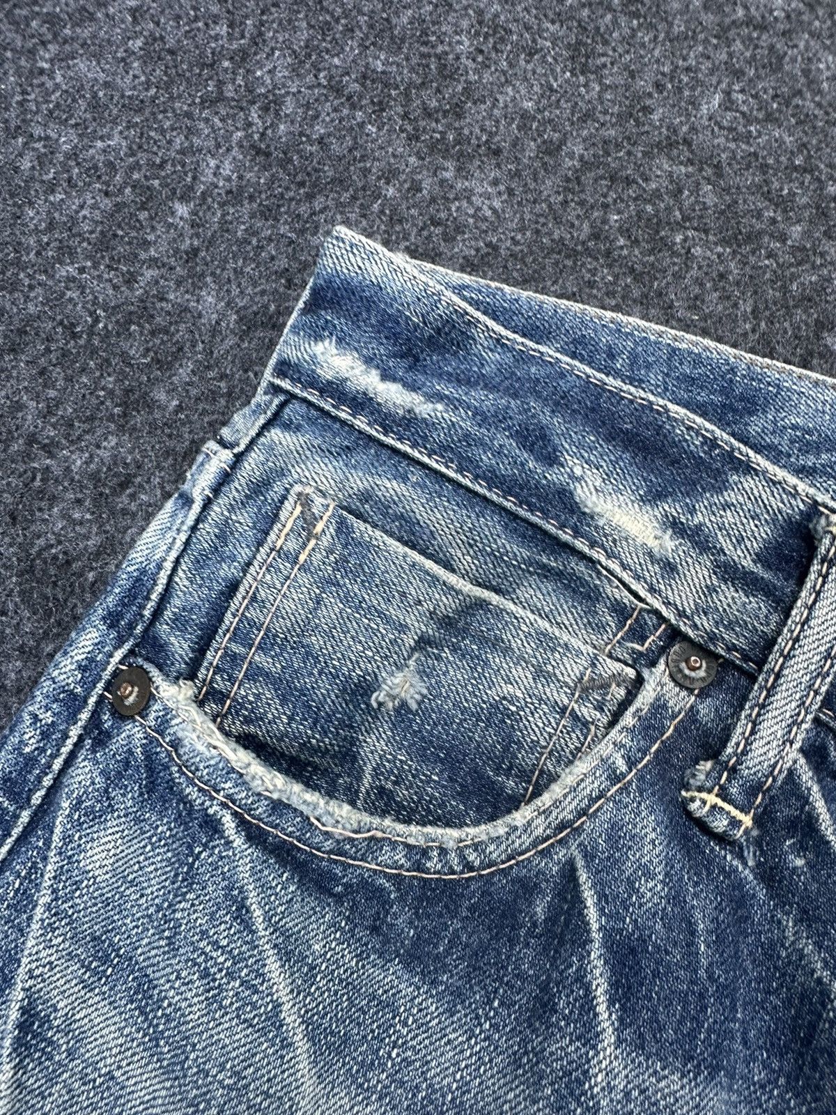 KOJIMA GENES × OMNIGOD × Vintage Omnigod Vintage Fly Button Selvedge Distressed Denim D7 Size US 28 / EU 44 - 12 Thumbnail