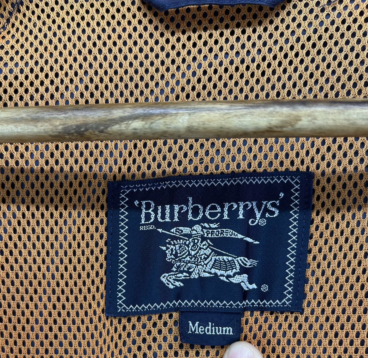 Burberry Vintage 90s Burberry Luxury Rare Zip Up Trashed Jacket Size US M / EU 48-50 / 2 - 7 Thumbnail