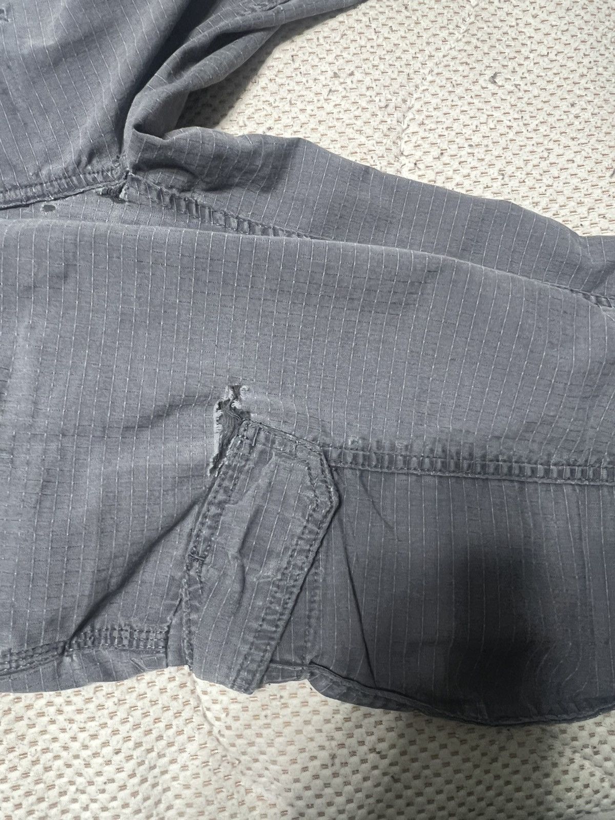 Carhartt Carhartt grey cargos Size US 34 / EU 50 - 2 Thumbnail