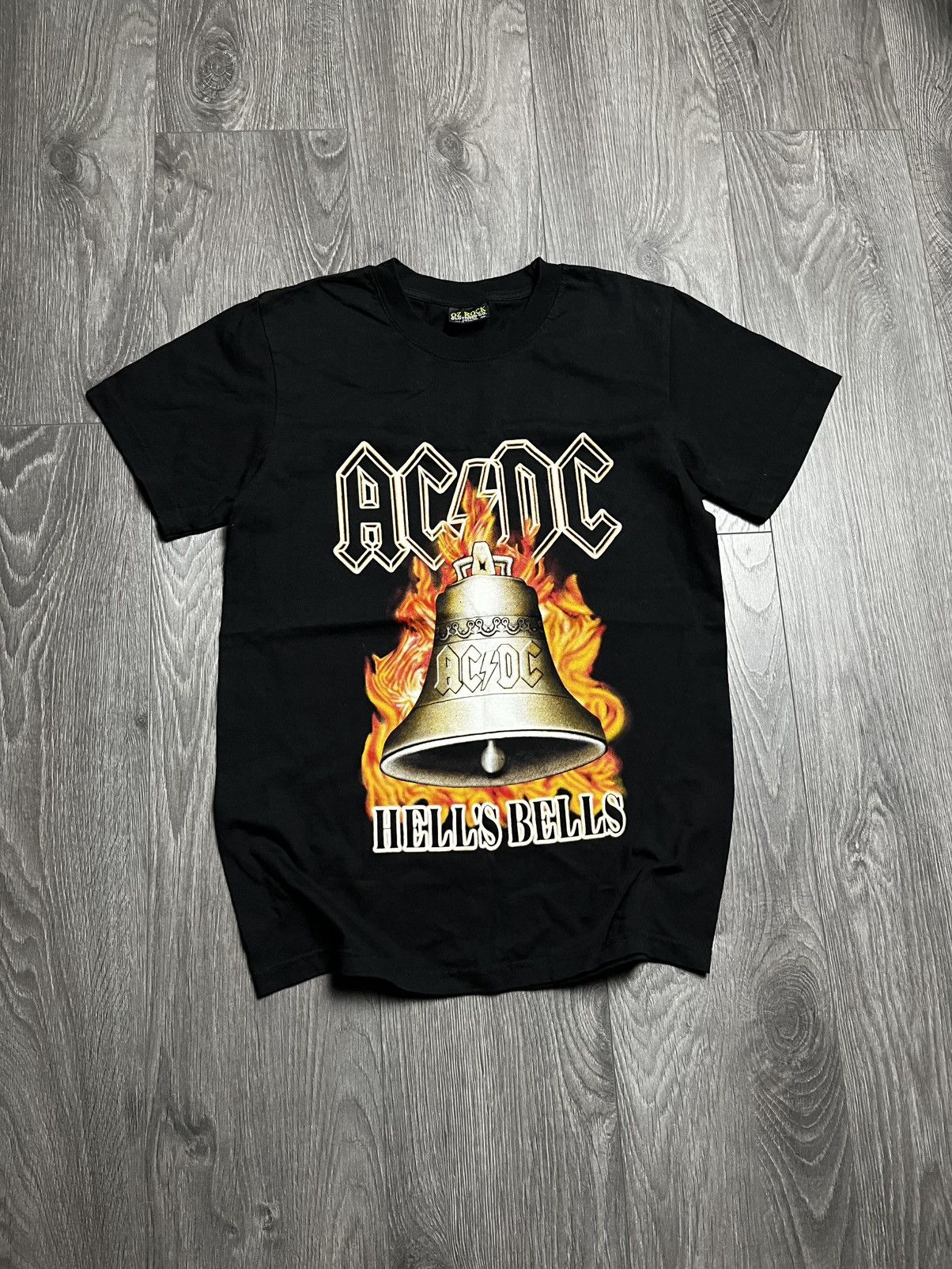 AC/DC AC/DC Hells Bells T-shirt Oz Rock Size M Size US M / EU 48-50 / 2 - 2 Thumbnail