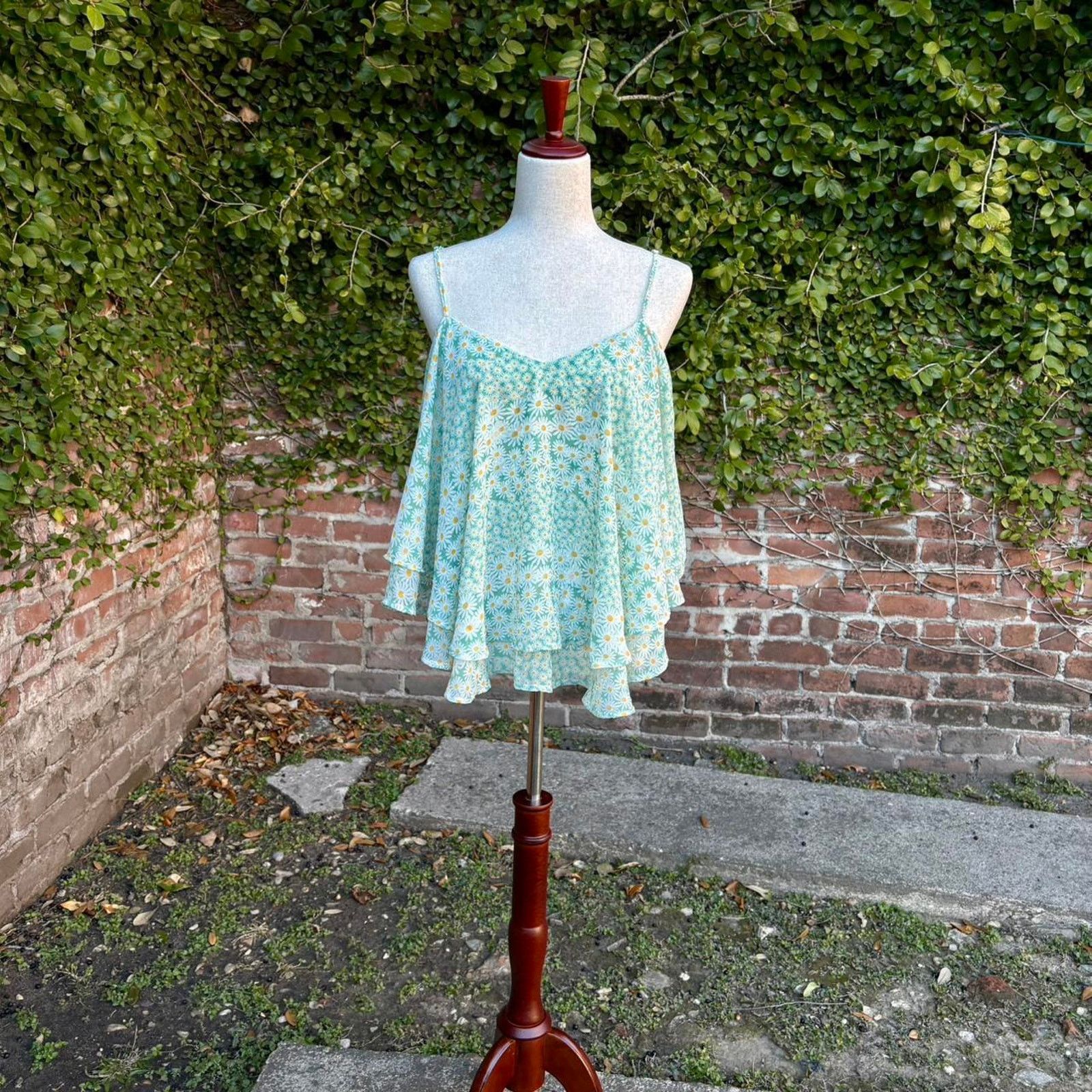Other Blue daisy print floaty top Size L / US 10 / IT 46 - 1 Thumbnail