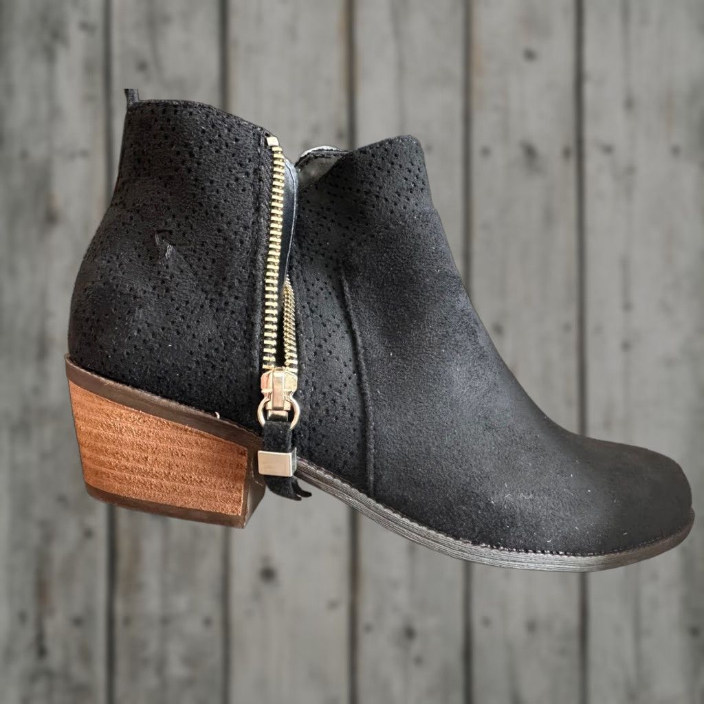 Scholl Dr. Scholls Brianna Bootie Women Black 7.5 Size Boots Women’s Brianna Black Bootie 7.5 Size US 8 / IT 38 - 1 Thumbnail