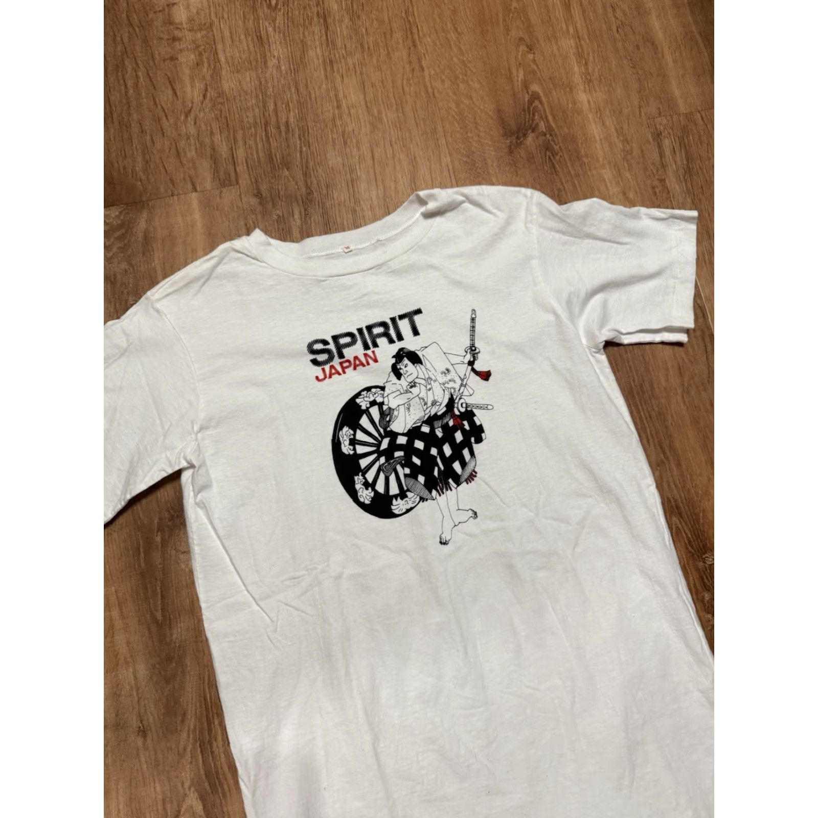 ESPIRIT VINTAGE Spirit Japan Japanese Art Graphic Shirt Single Stitch Mens M White 70s 80s Japan Spirit Shirt Mens M White Size US M / EU 48-50 / 2 - 4 Thumbnail