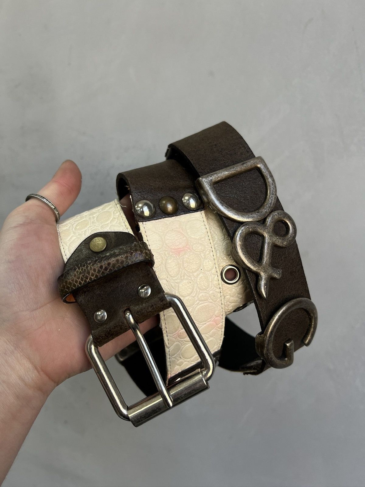 Dolce & Gabbana × Streetwear × Vintage 🔥Y2K D&G LOGO BELT WHITE