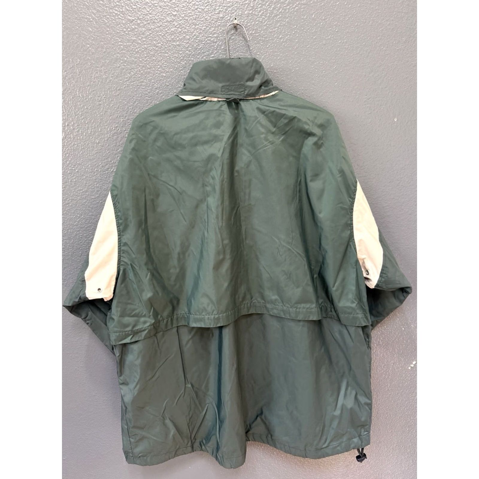Nike VINTAGE Nike Air Swoosh Green Anorak Windbreaker Jacket L Men’s Green 90s Nike Air Windbreaker Mens Jacket Size US L / EU 52-54 / 3 - 5 Thumbnail