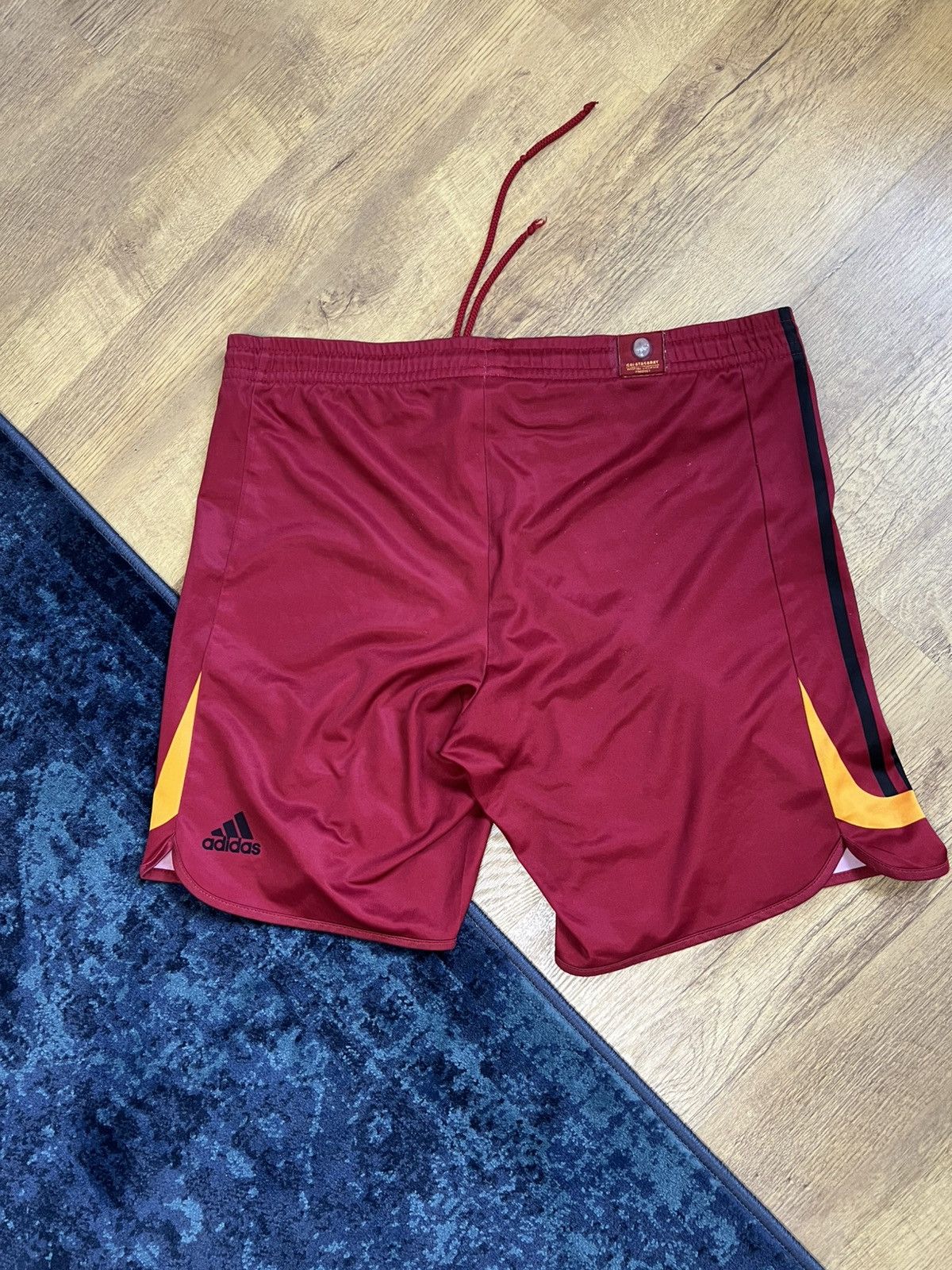 Vintage Adidas galatasaray vintage shorts . Size US 32 / EU 48 - 4 Thumbnail