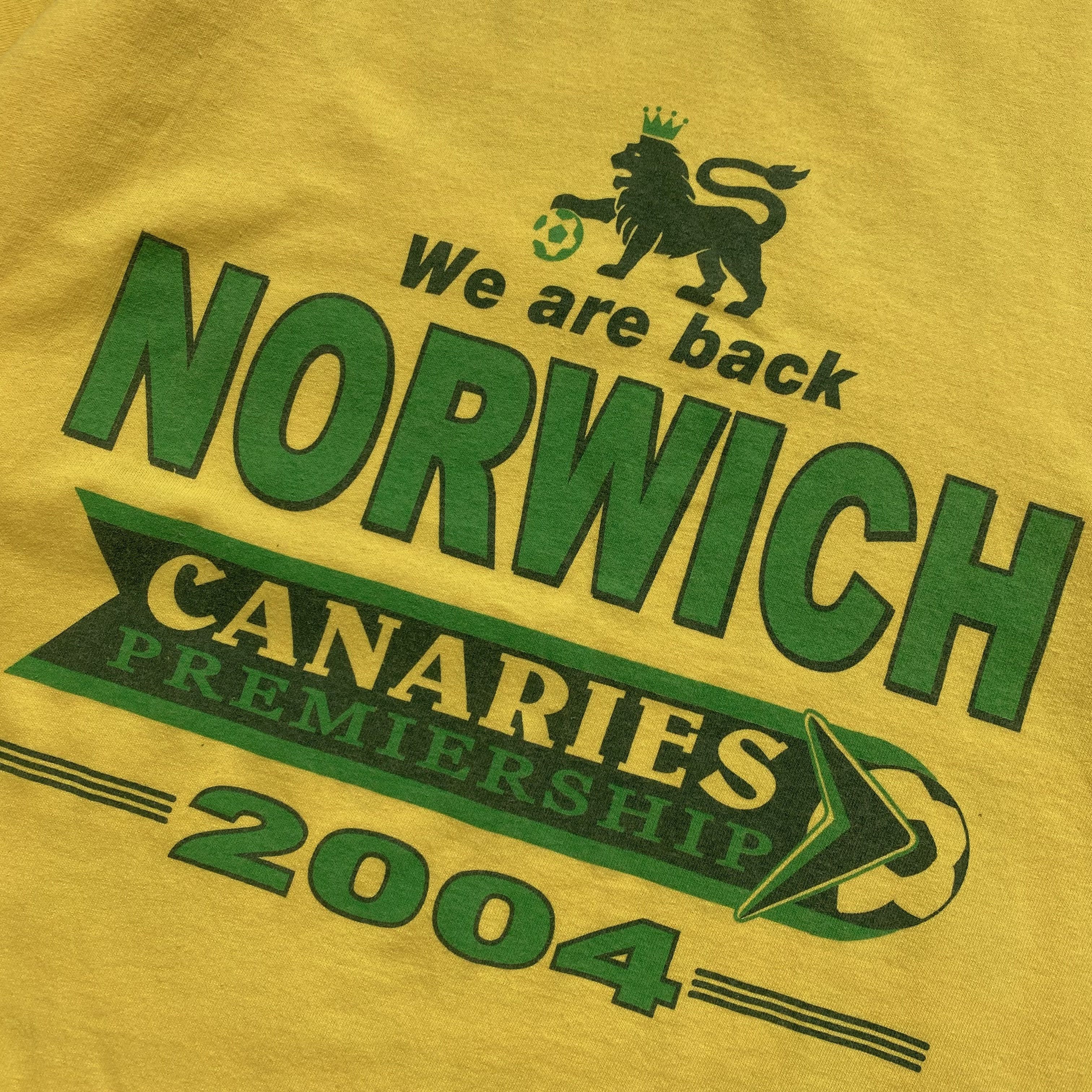 Umbro Vintage Norwich City Canaries premiership tee 2004 Soccer Size US XL / EU 56 / 4 - 2 Thumbnail