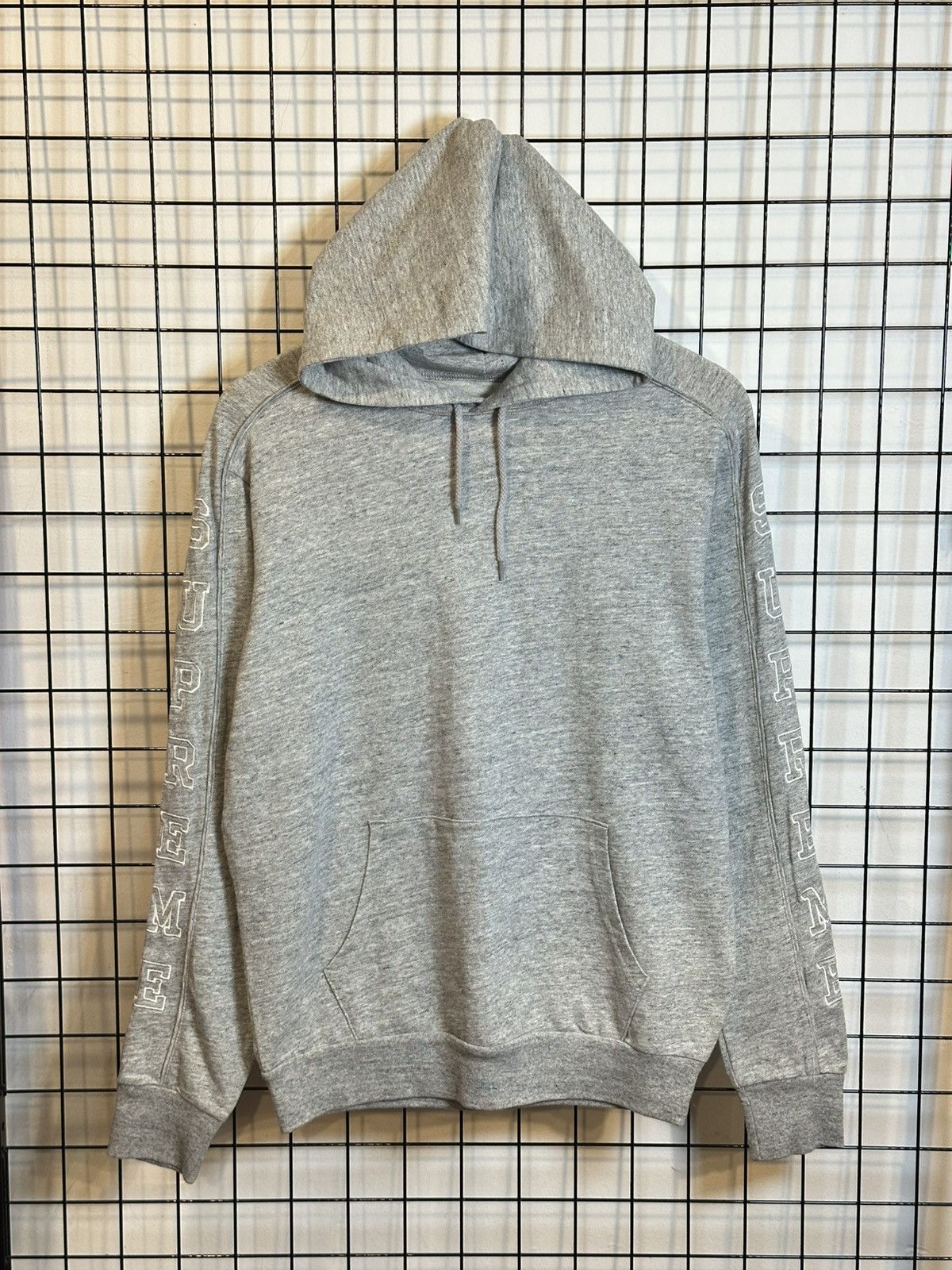 Supreme heather grey Supreme hoodie Size US S / EU 44-46 / 1 - 4 Thumbnail