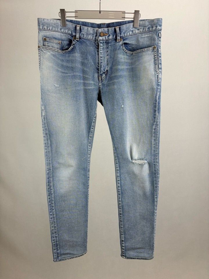 Saint Laurent Paris Saint Laurent Distressed Jeans Size 36 Size US 36 / EU 52 - 1 Thumbnail