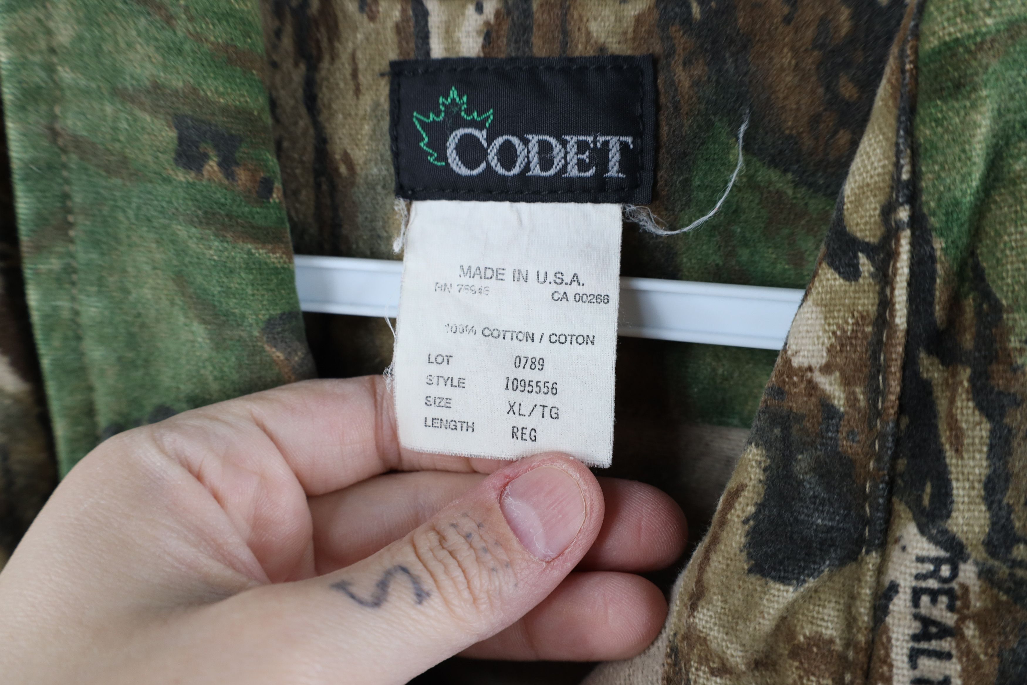 Vintage Vintage 90s Streetwear Realtree Camouflage Button Shirt USA Size US XL / EU 56 / 4 - 8 Thumbnail