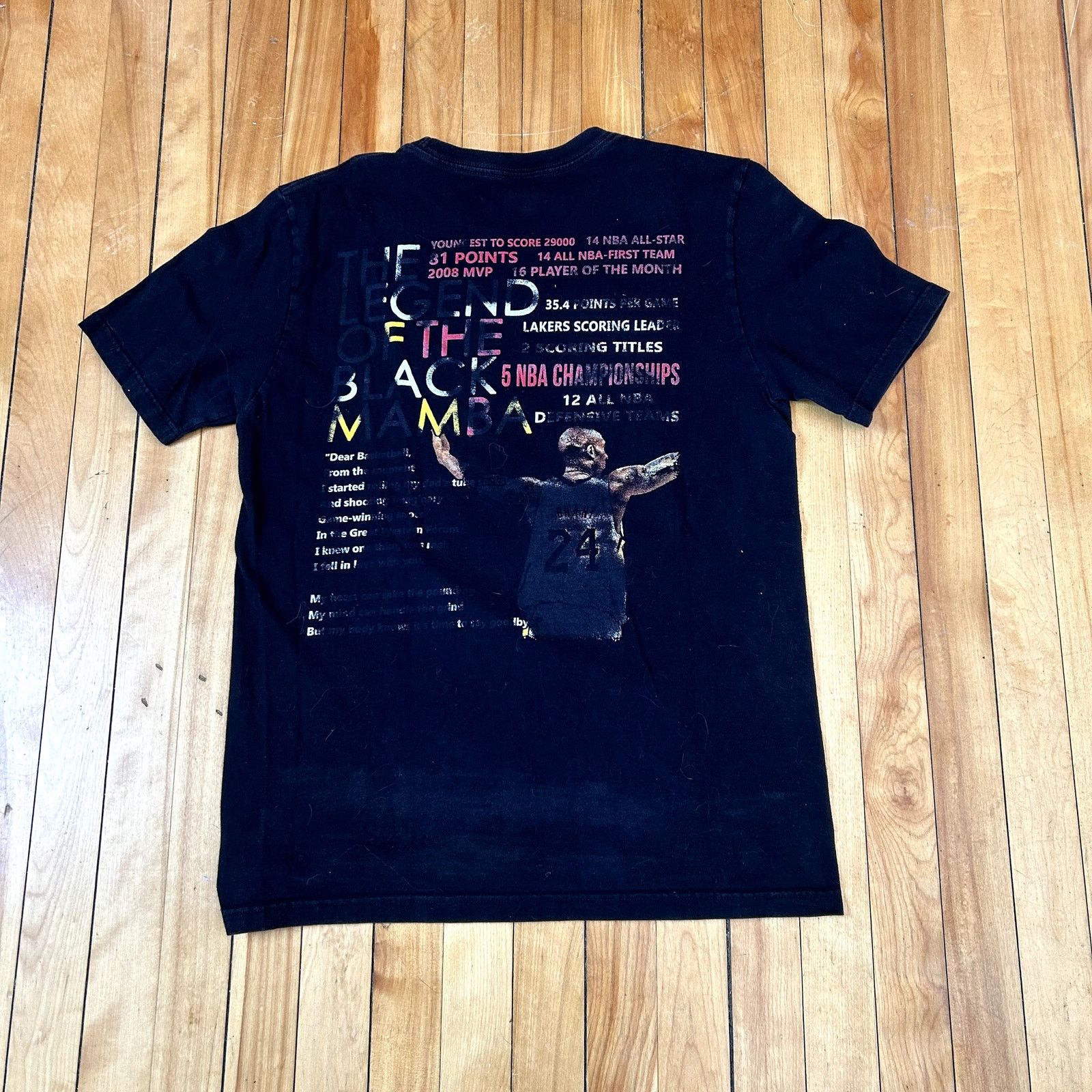 Vintage Kobe Bryant Memorial T-Shirt Rare Medium Size US M / EU 48-50 / 2 - 6 Thumbnail