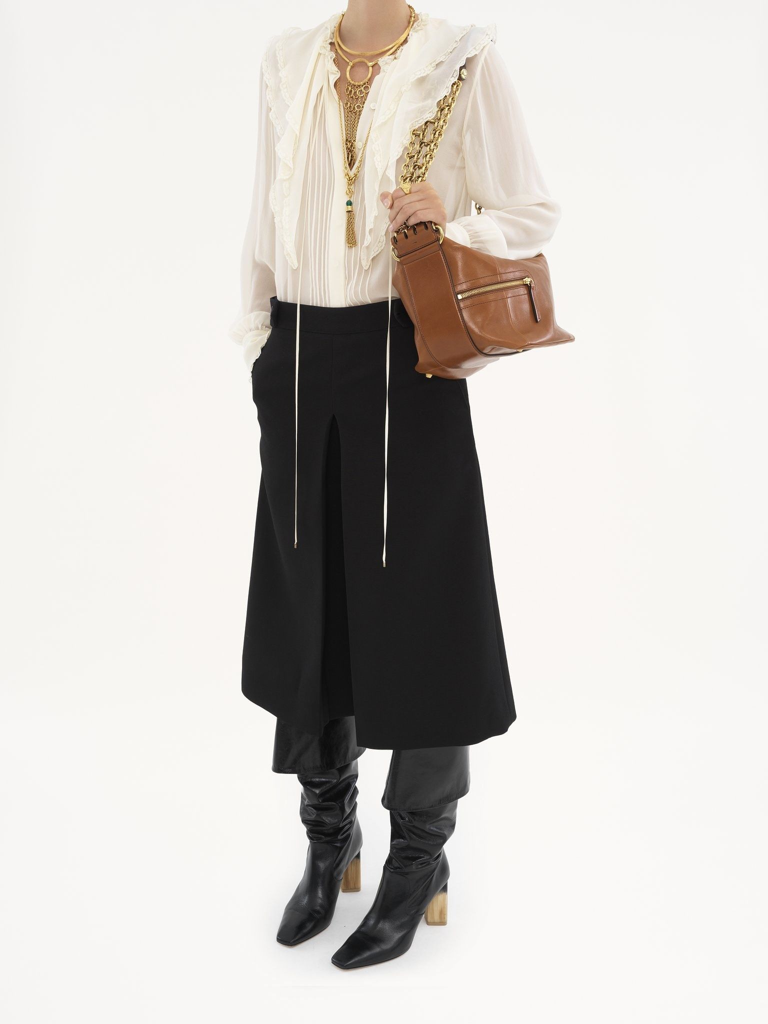 Chloe o1loc1c11125 Size: OS / Leather Camera Chain Bag in Brown Size ONE SIZE - 6 Thumbnail