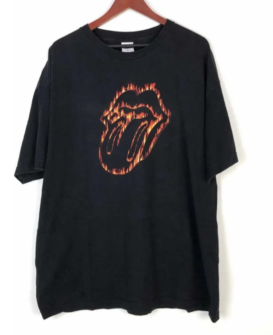 Vintage Vintage Rolling stones 2004 tongue flames print official Xxl Size US XXL / EU 58 / 5 - 1 Thumbnail