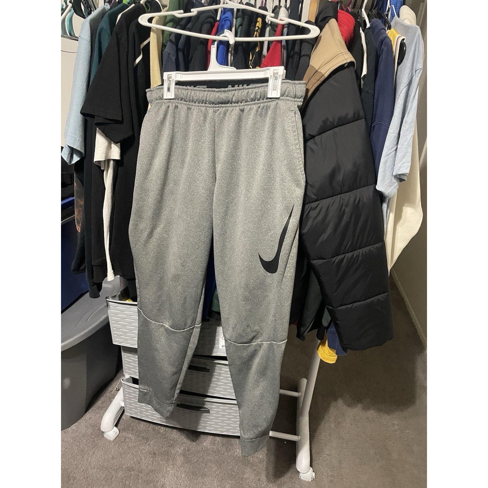 Nike Size M- Nike Dri-Fit Therma Mens Training Pants Grey Joggers Size US 30 / EU 46 - 1 Thumbnail