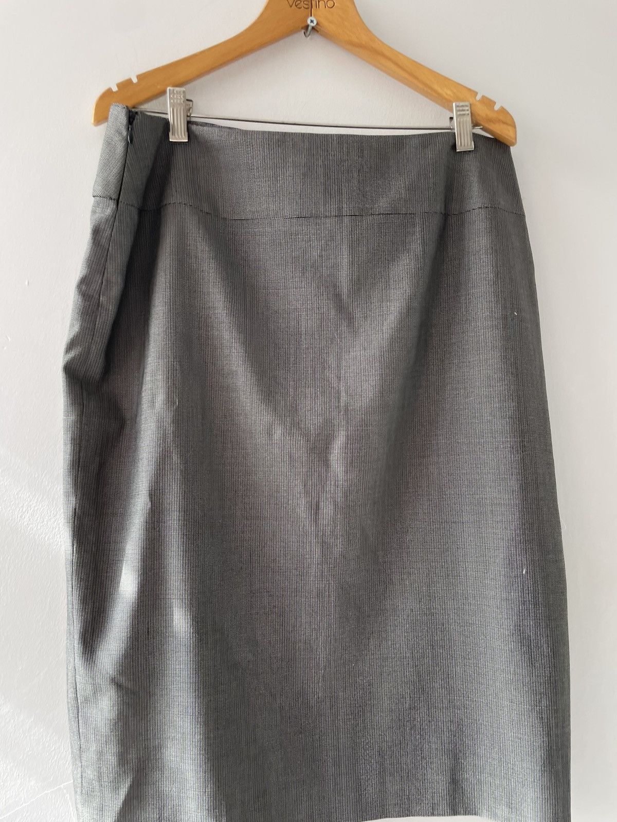 Escada Escada skirt Size 30" / US 8 / IT 44 - 12 Thumbnail