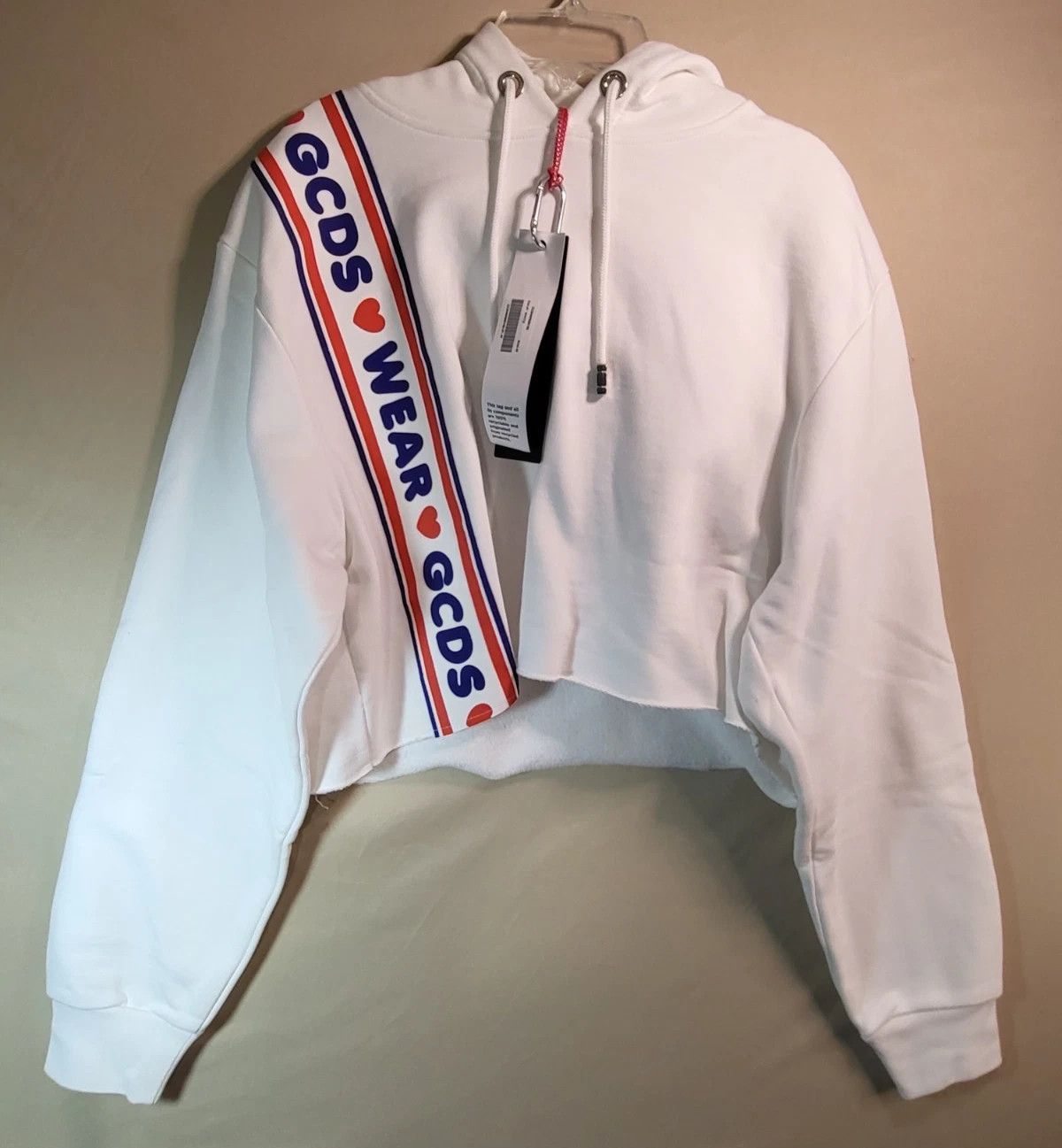 GCDS GCDS Wear Cropped White Heart Cotton Sweatshirt Hoodie Size M / US 6-8 / IT 42-44 - 1 Thumbnail