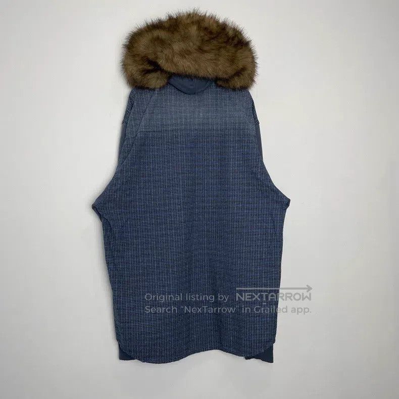 Balenciaga Balenciaga Faux fur collar plaid shirt Size US S / EU 44-46 / 1 - 2 Thumbnail