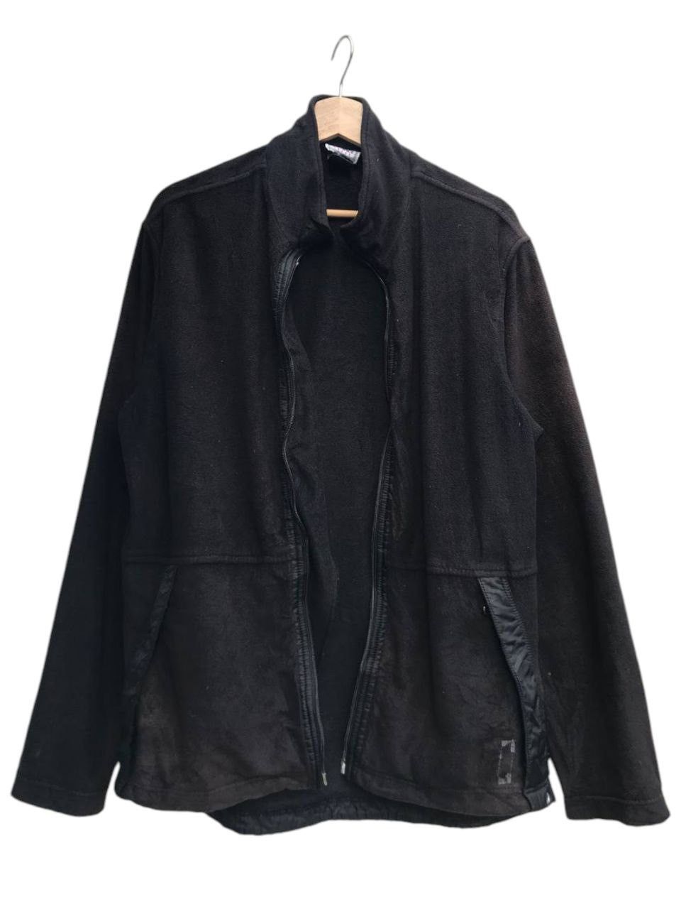 Versace × Vintage Thrashed Vintage Versace Sport Bleach Stains Fleece Jacket Size US M / EU 48-50 / 2 - 1 Thumbnail
