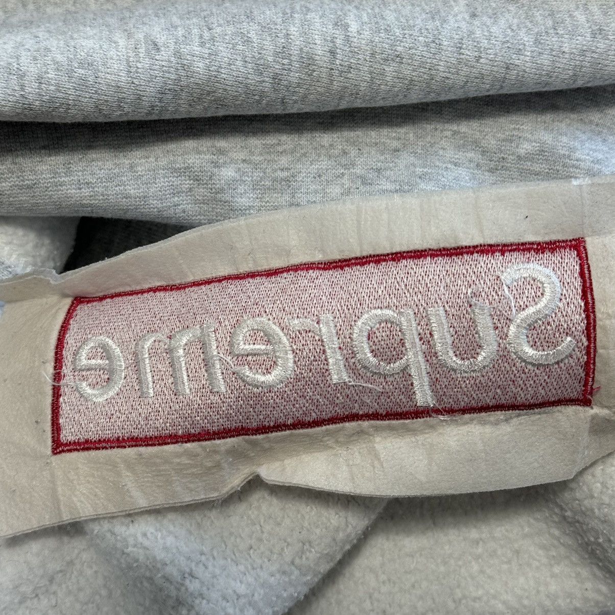Supreme × Vintage RARE Supreme Employee / Red Grey Box Logo Hoodie Size US L / EU 52-54 / 3 - 5 Thumbnail