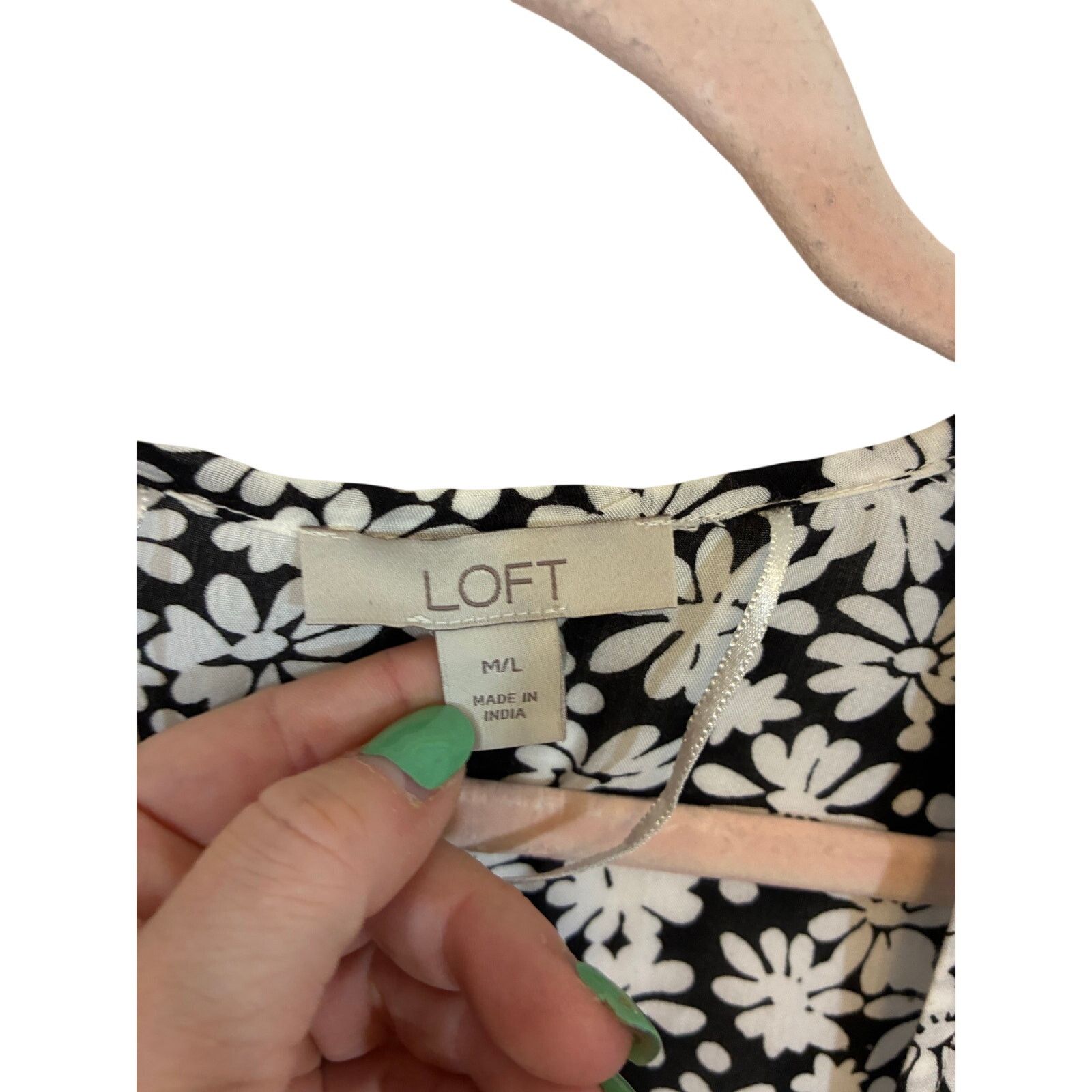 Loft LOFT Daisy Floral Cardigan Open Front Layering Top M/L Size M / US 6-8 / IT 42-44 - 2 Thumbnail