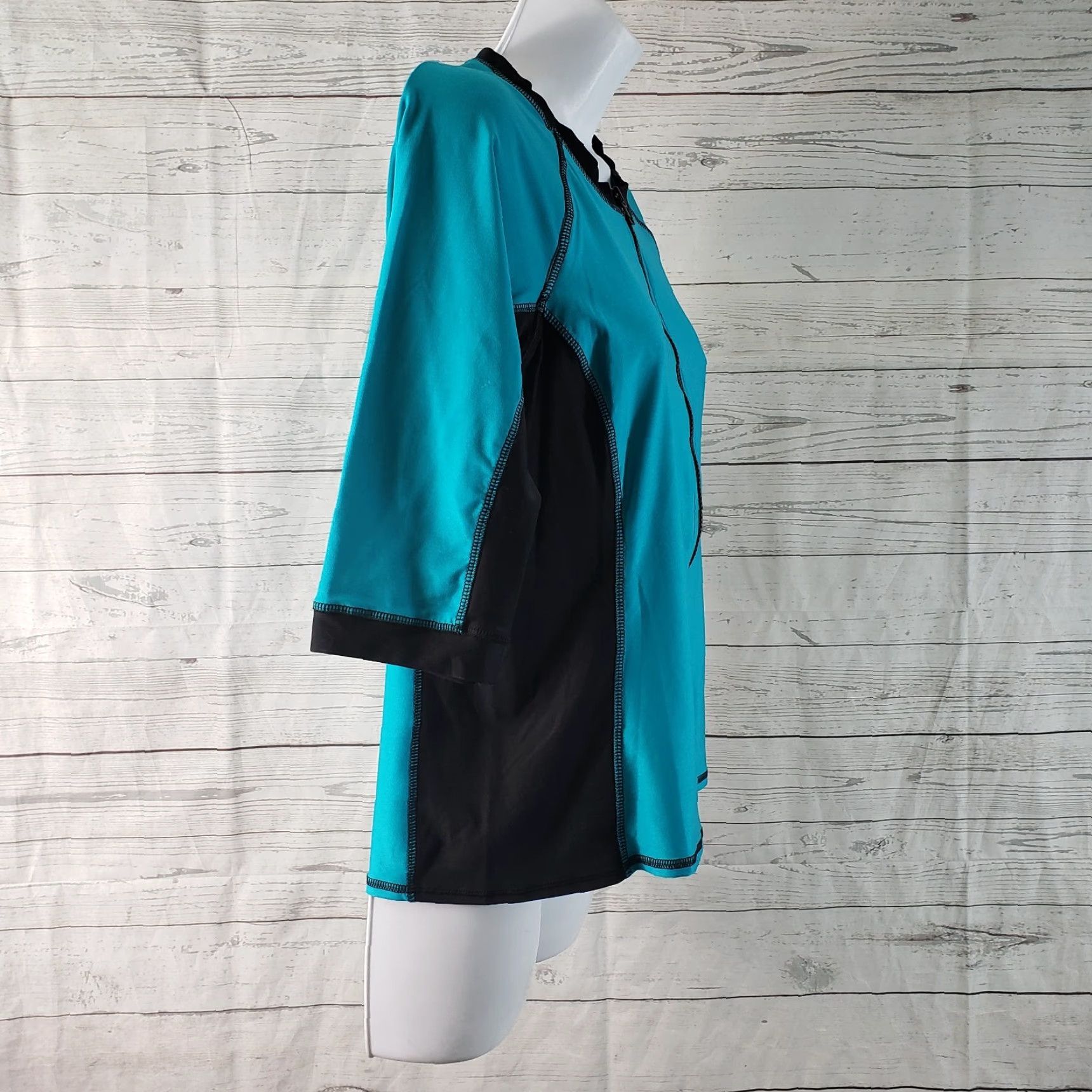 Vintage Miraclesuit Womens Rash Guard Top Sz 8 Black Blue Half Sleeves Shirt Adults Women Miraclesuit Rash Guard Top 8 Black Blue Size M / US 6-8 / IT 42-44 - 2 Thumbnail