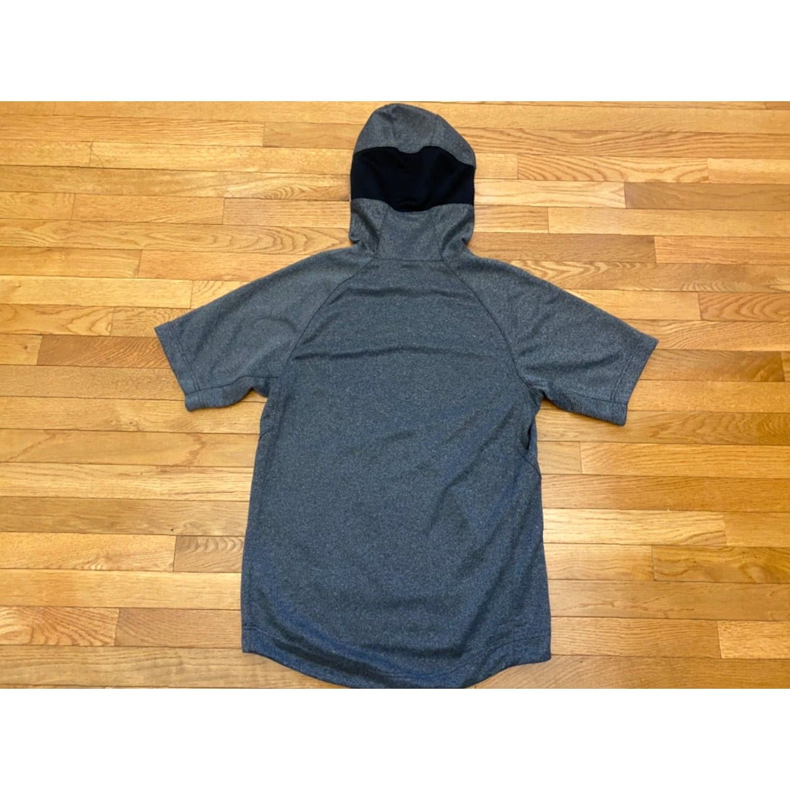 Nike Nike Mens S Grey Dri-FIT Spotlight Short Sleeve Hoodie Pullover Casual Shirt Size US S / EU 44-46 / 1 - 2 Thumbnail